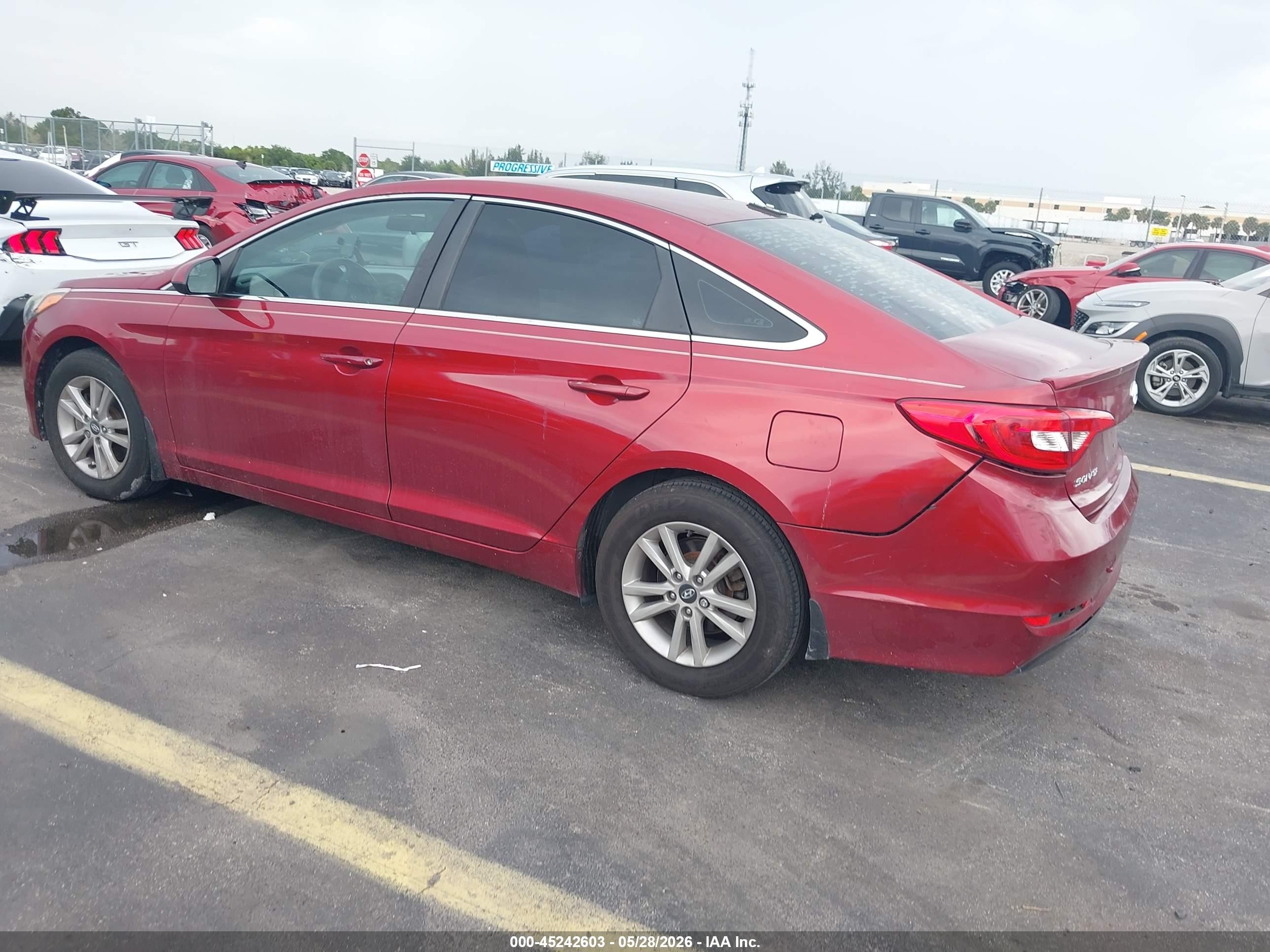 2015 Hyundai Sonata Se Red vin: 5NPE24AF9FH227483