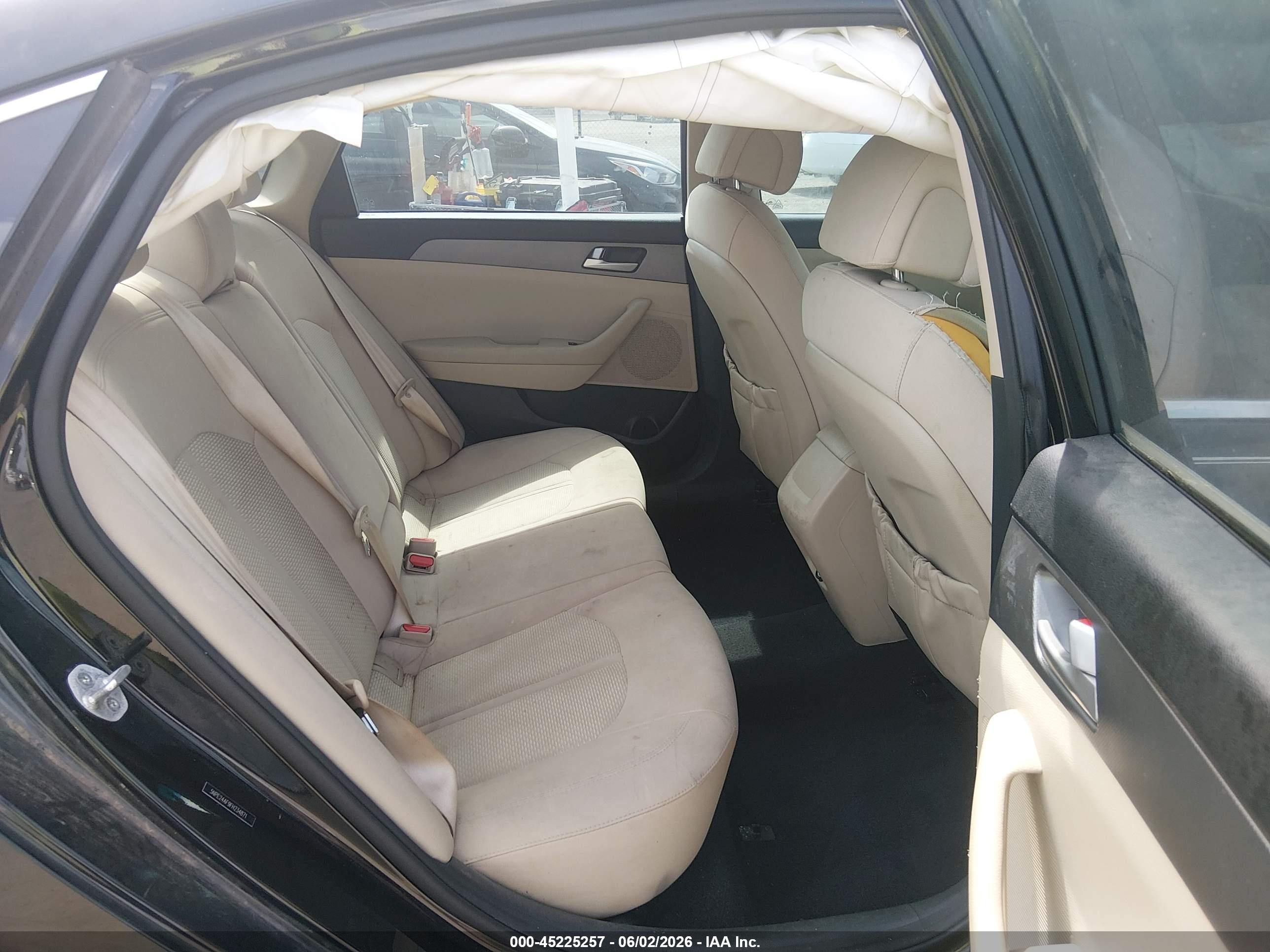 2015 Hyundai Sonata Se Black vin: 5NPE24AF9FH234871