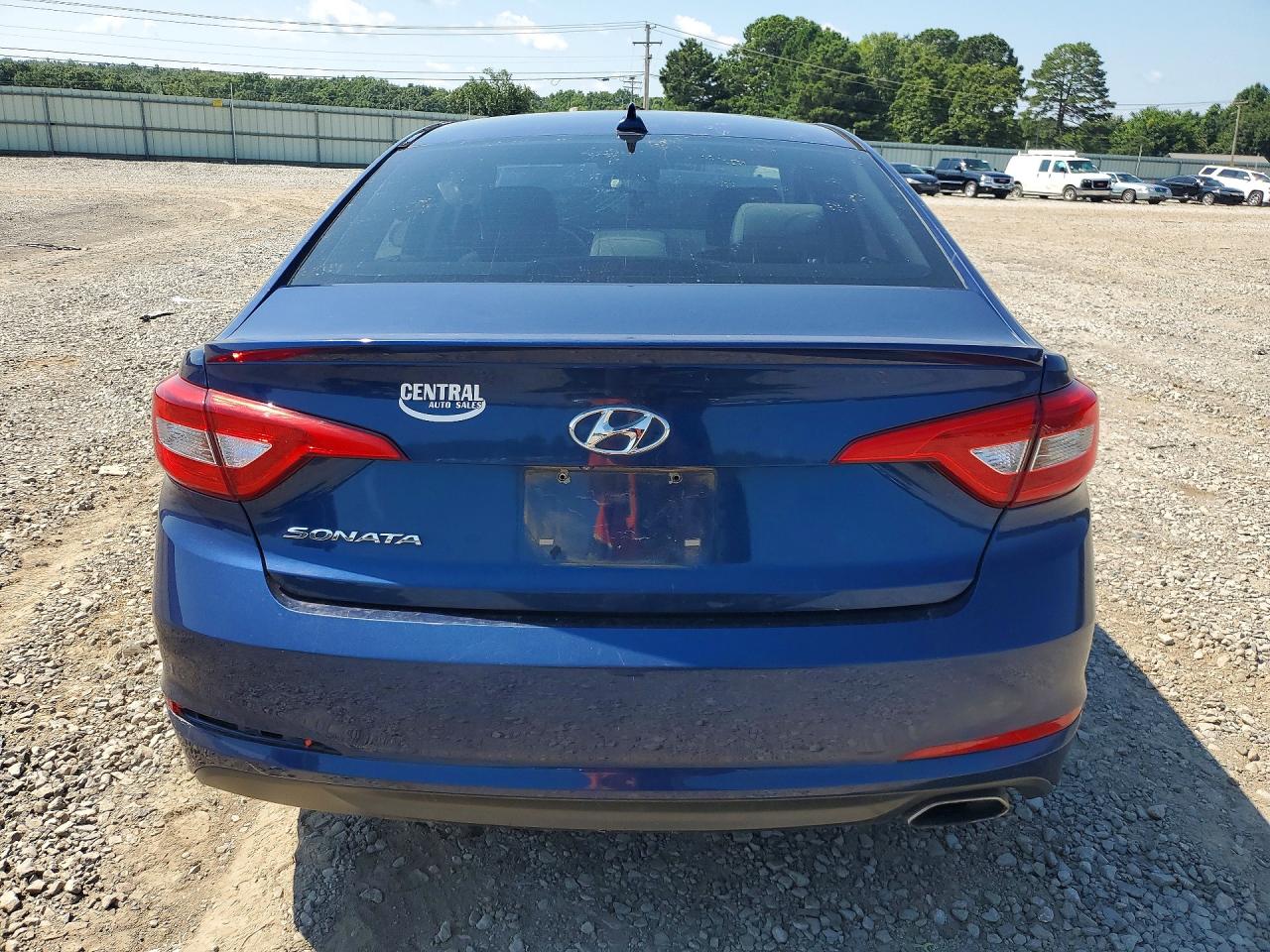 2015 Hyundai Sonata Se Blue vin: 5NPE24AF9FH237446