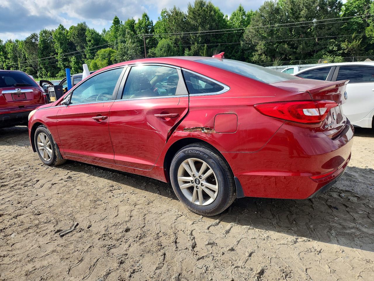 2015 Hyundai Sonata Red vin: 5NPE24AF9FH239326