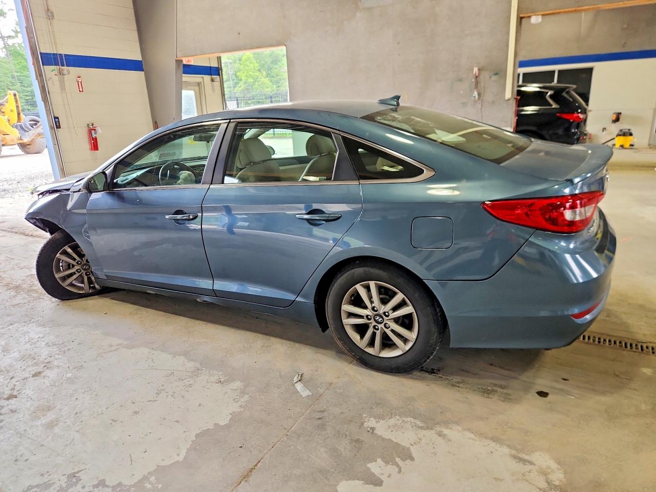 2015 Hyundai Sonata Se Blue vin: 5NPE24AF9FH239956