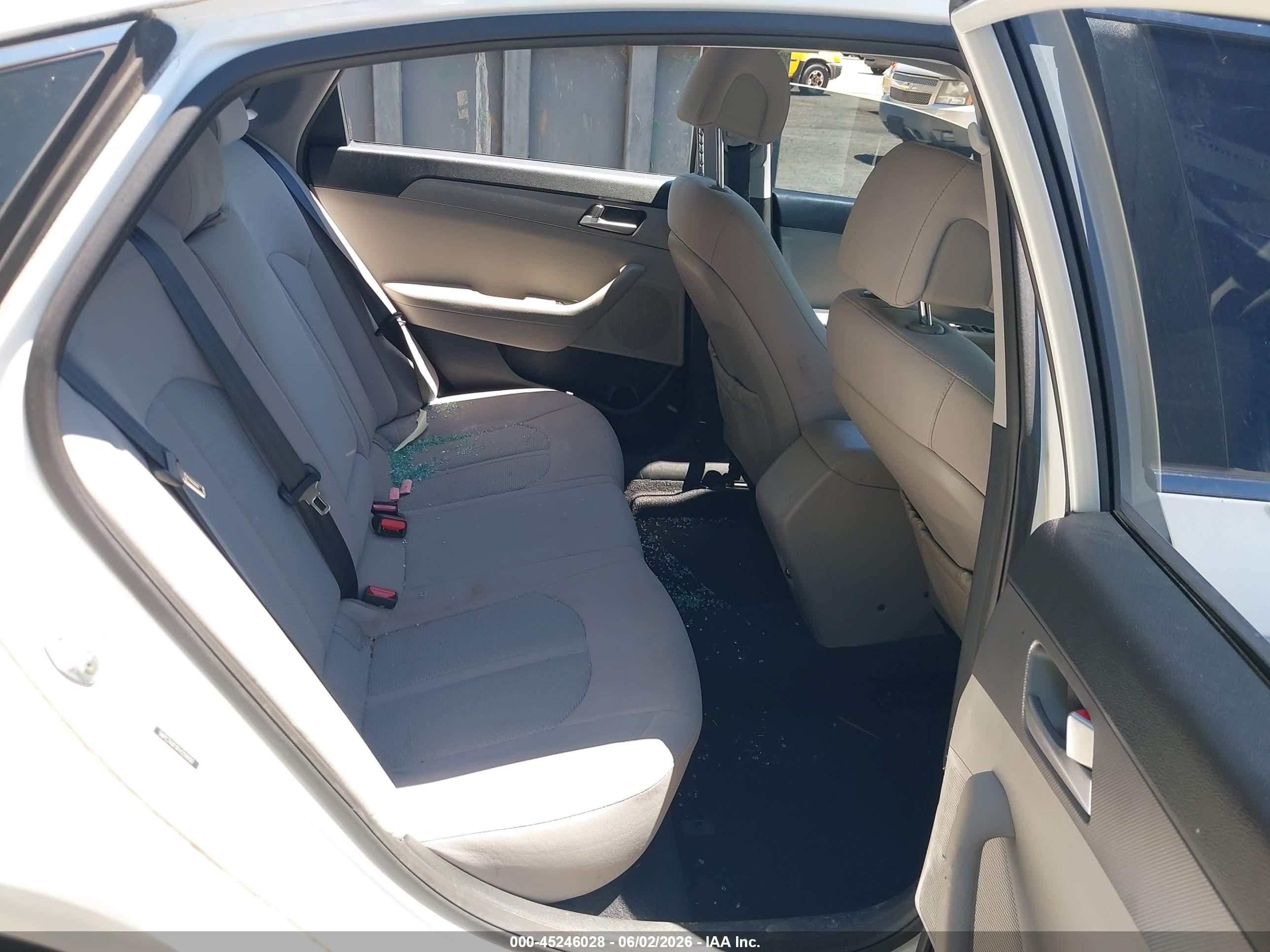 2015 Hyundai Sonata Se White vin: 5NPE24AF9FH259950