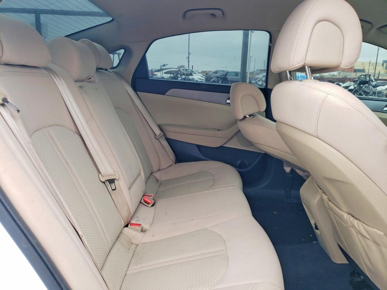 2016 Hyundai Sonata Se White vin: 5NPE24AF9GH280105