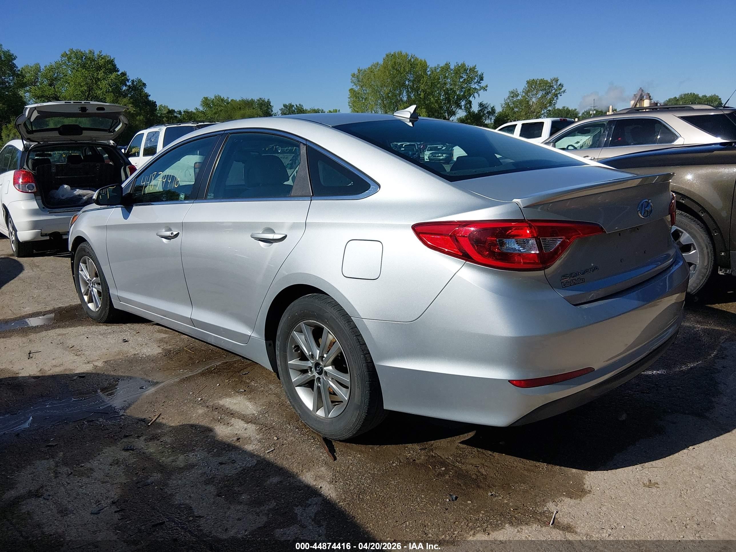 2016 Hyundai Sonata Se Silver vin: 5NPE24AF9GH405765