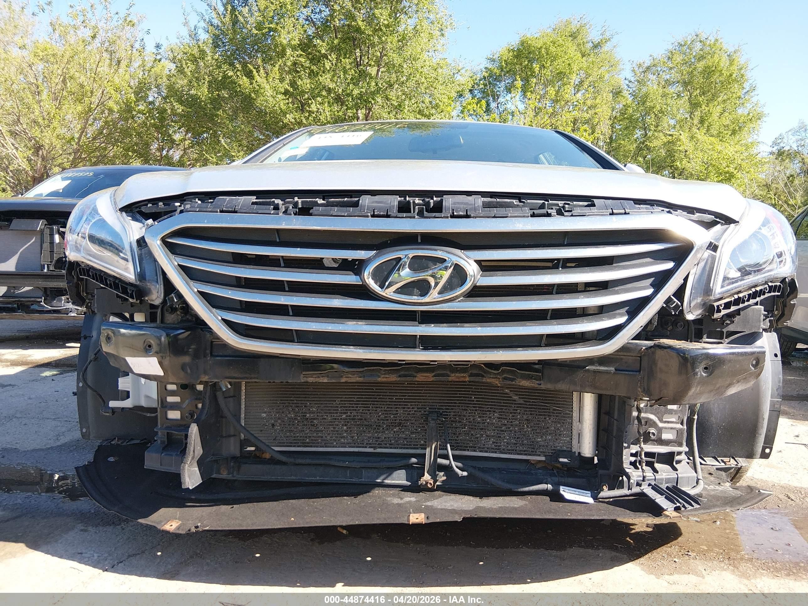 2016 Hyundai Sonata Se Silver vin: 5NPE24AF9GH405765