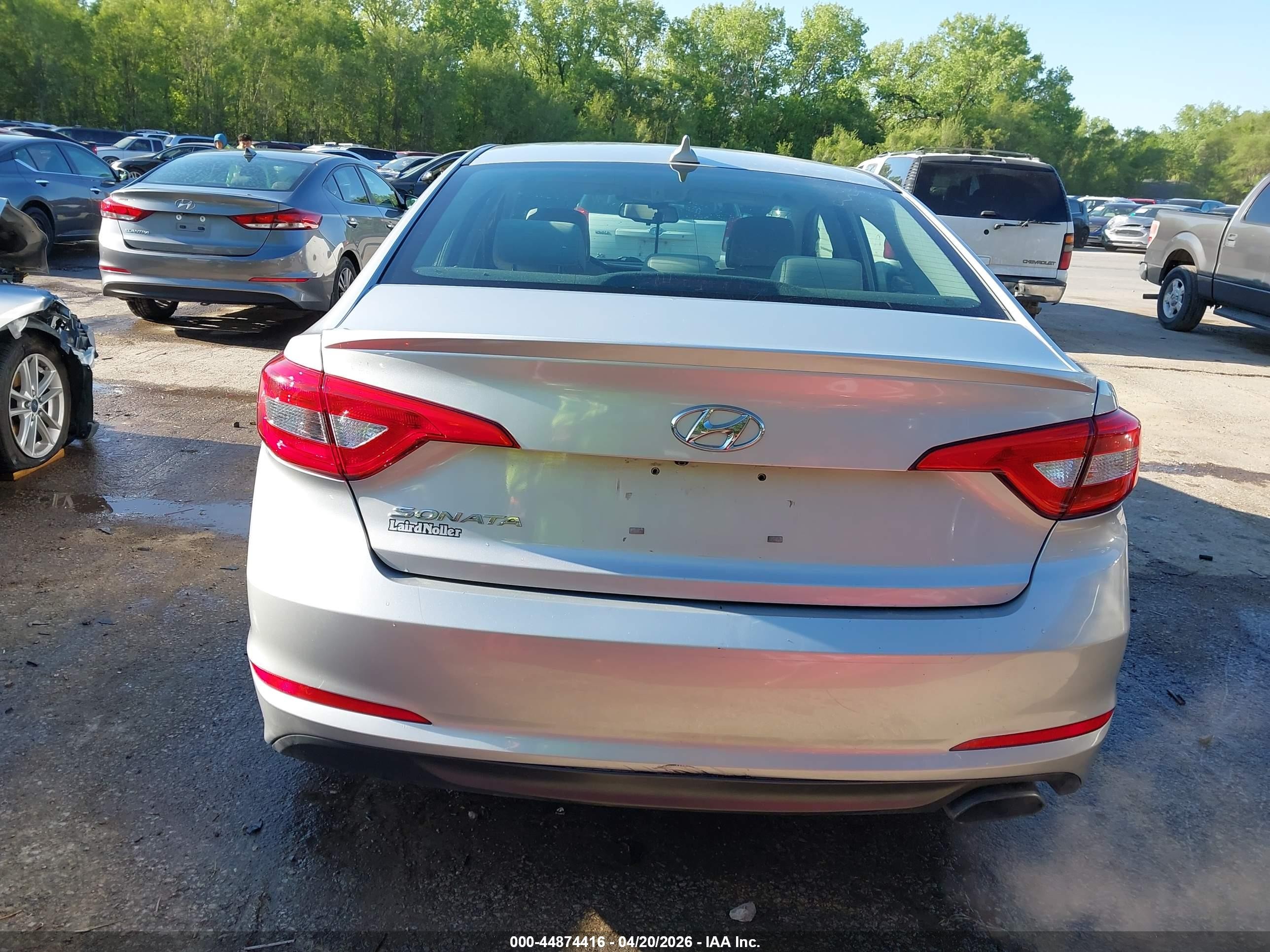 2016 Hyundai Sonata Se Silver vin: 5NPE24AF9GH405765