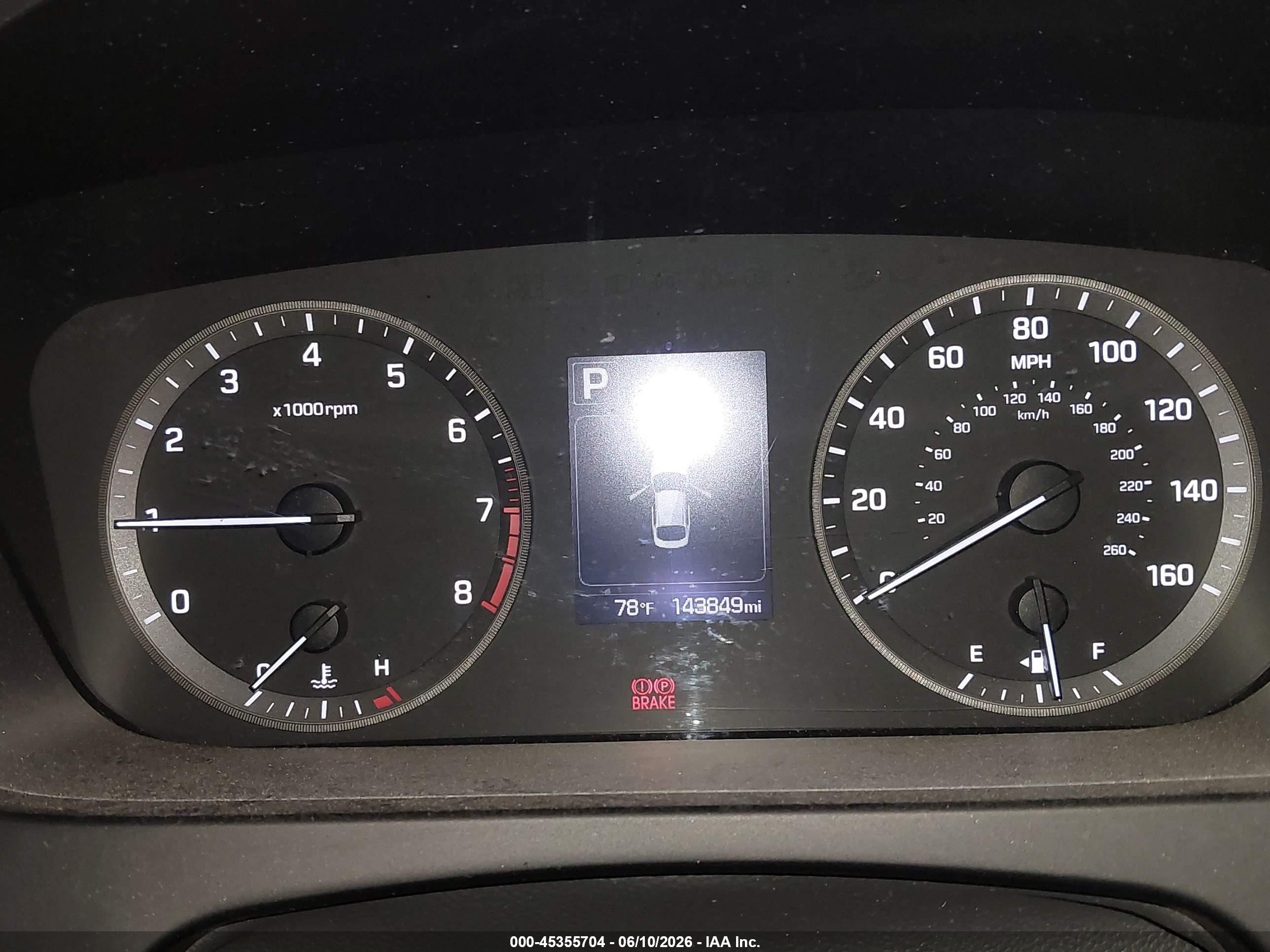 2017 Hyundai Sonata   Silver vin: 5NPE24AF9HH533649