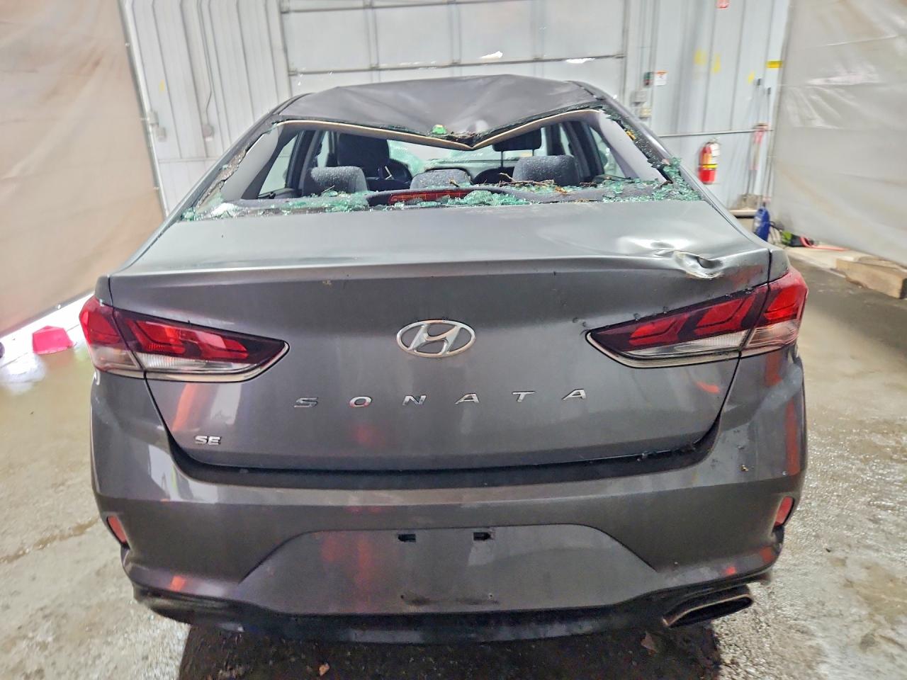 2018 Hyundai Sonata Se Gray vin: 5NPE24AF9JH648547