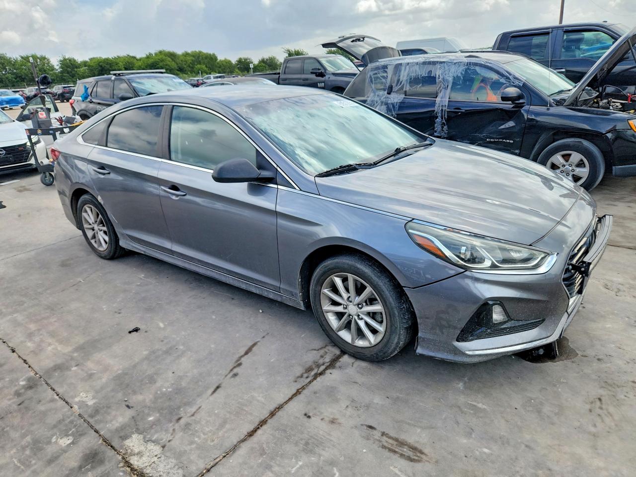 2018 Hyundai Sonata Se Gray vin: 5NPE24AF9JH714448