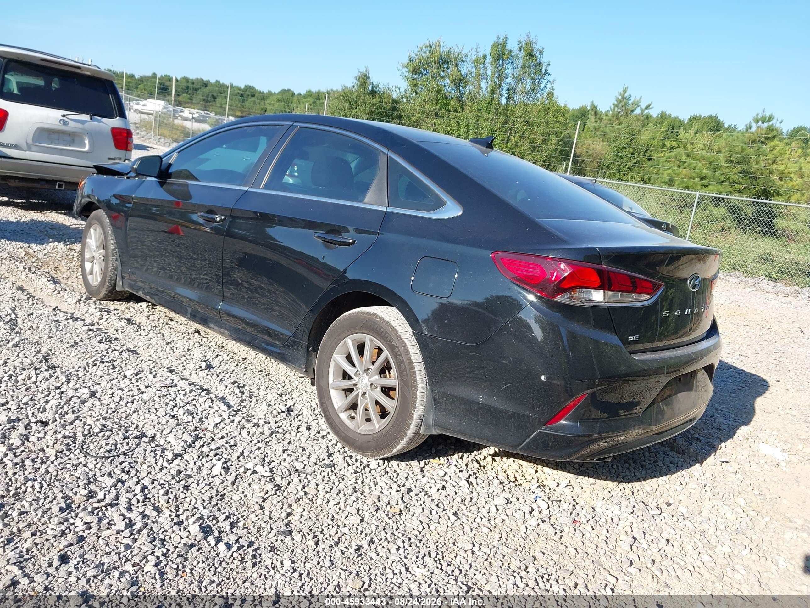 2019 Hyundai Sonata Se Black vin: 5NPE24AF9KH741487