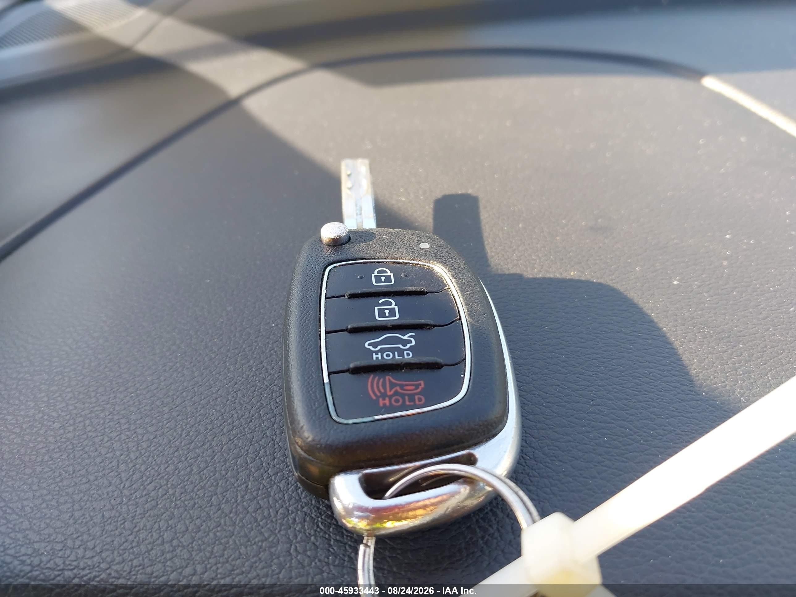 2019 Hyundai Sonata Se Black vin: 5NPE24AF9KH741487
