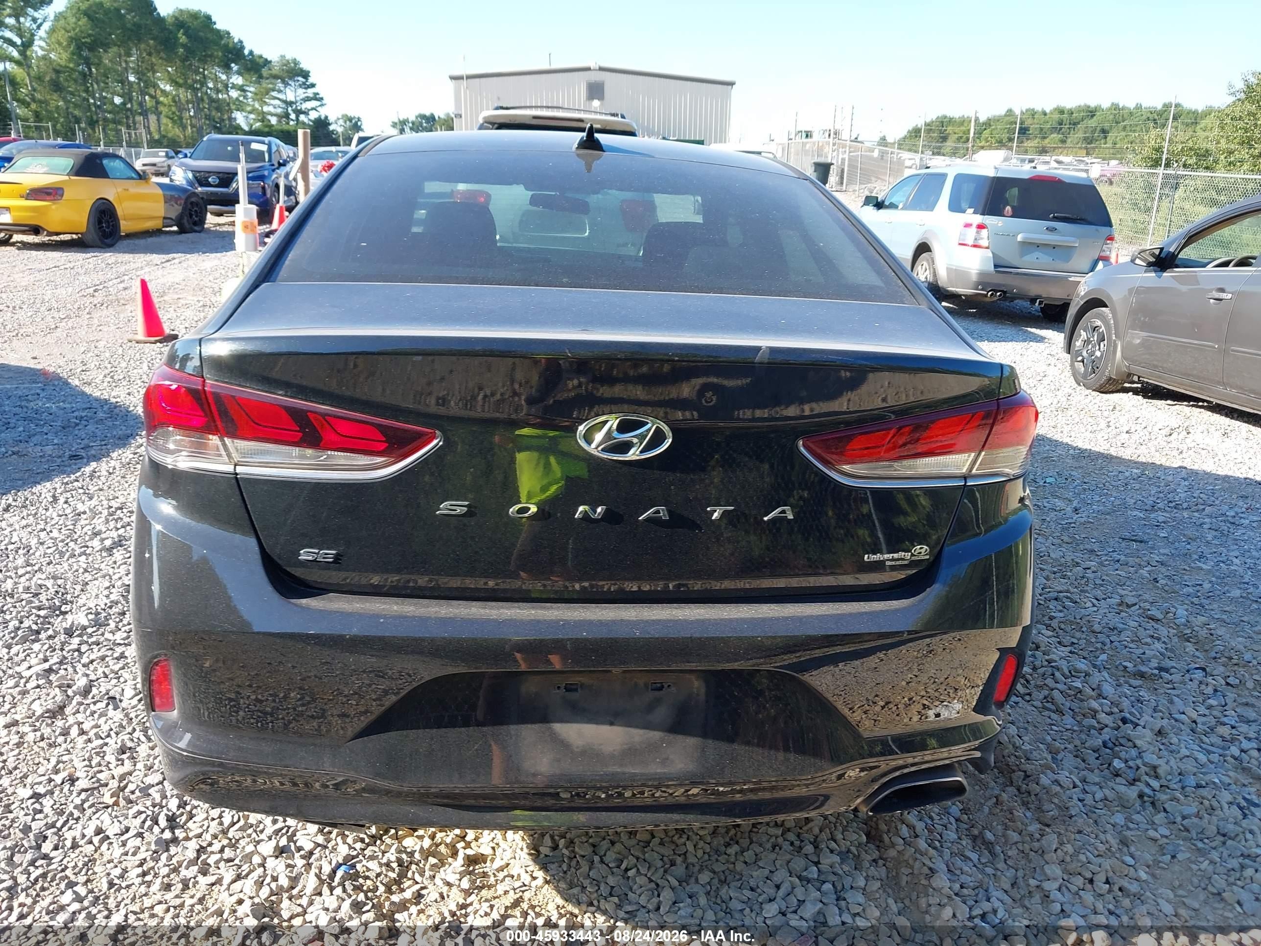 2019 Hyundai Sonata Se Black vin: 5NPE24AF9KH741487