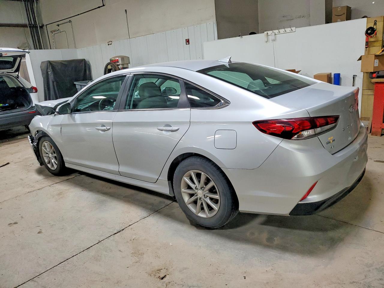 2019 Hyundai Sonata Se Серебряный vin: 5NPE24AF9KH772769
