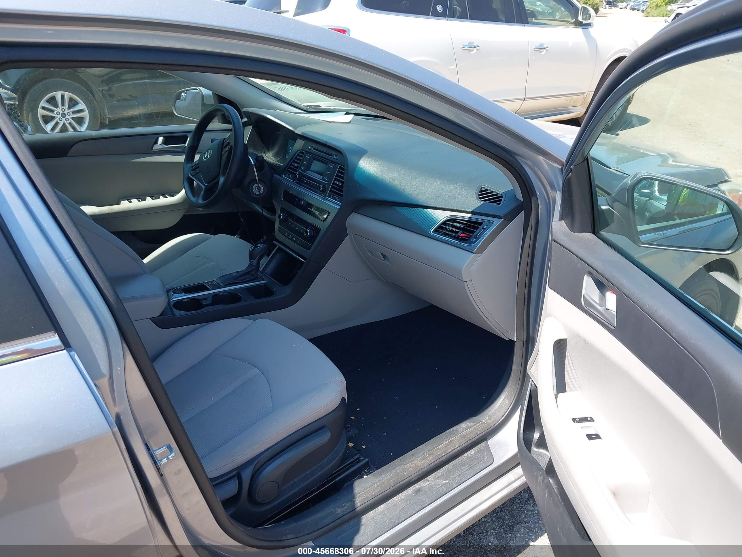2015 Hyundai Sonata Se Silver vin: 5NPE24AFXFH002246