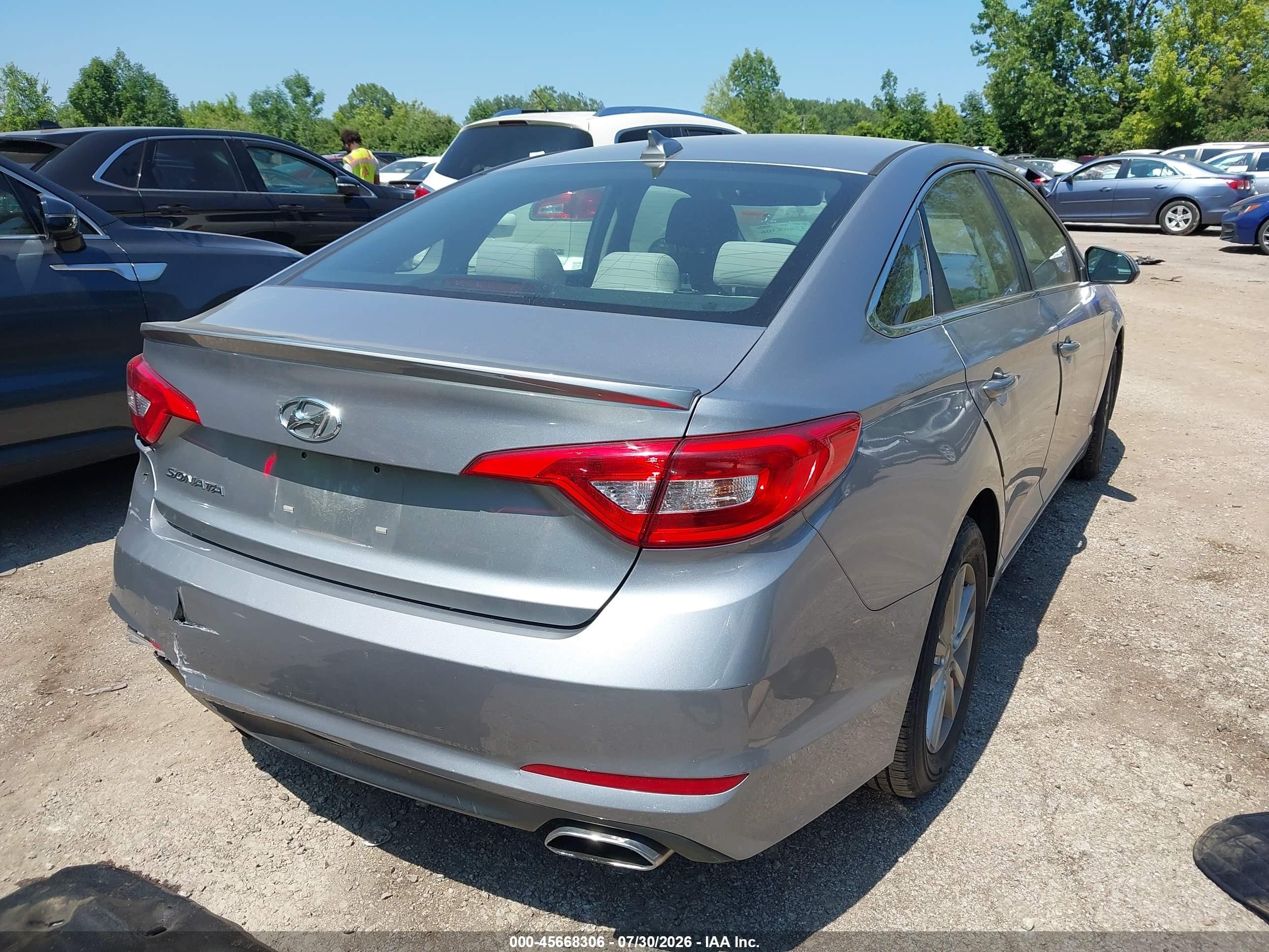 2015 Hyundai Sonata Se Silver vin: 5NPE24AFXFH002246