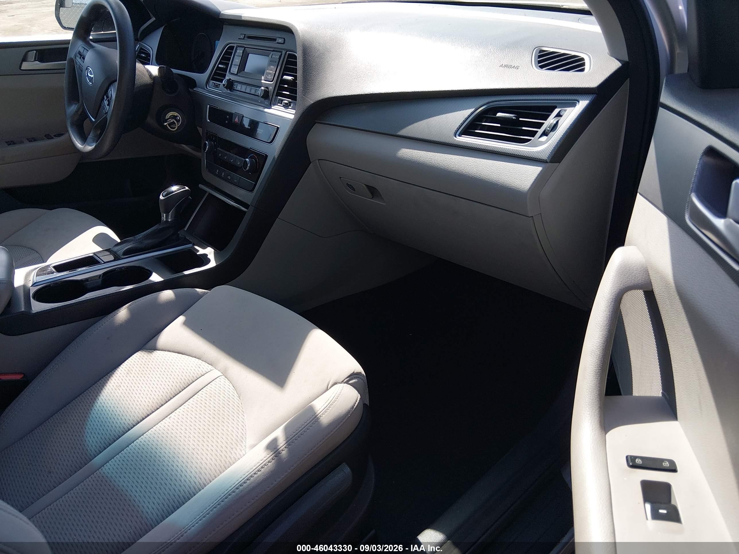 2015 Hyundai Sonata Se Silver vin: 5NPE24AFXFH003428