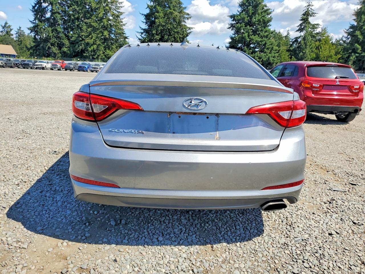 2015 Hyundai Sonata Se Silver vin: 5NPE24AFXFH004515