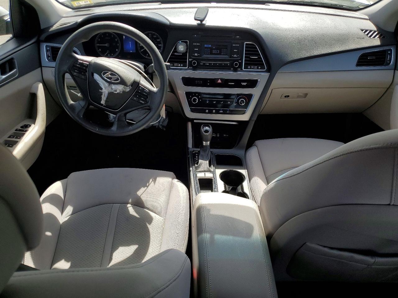 2015 Hyundai Sonata Se Серебряный vin: 5NPE24AFXFH016728