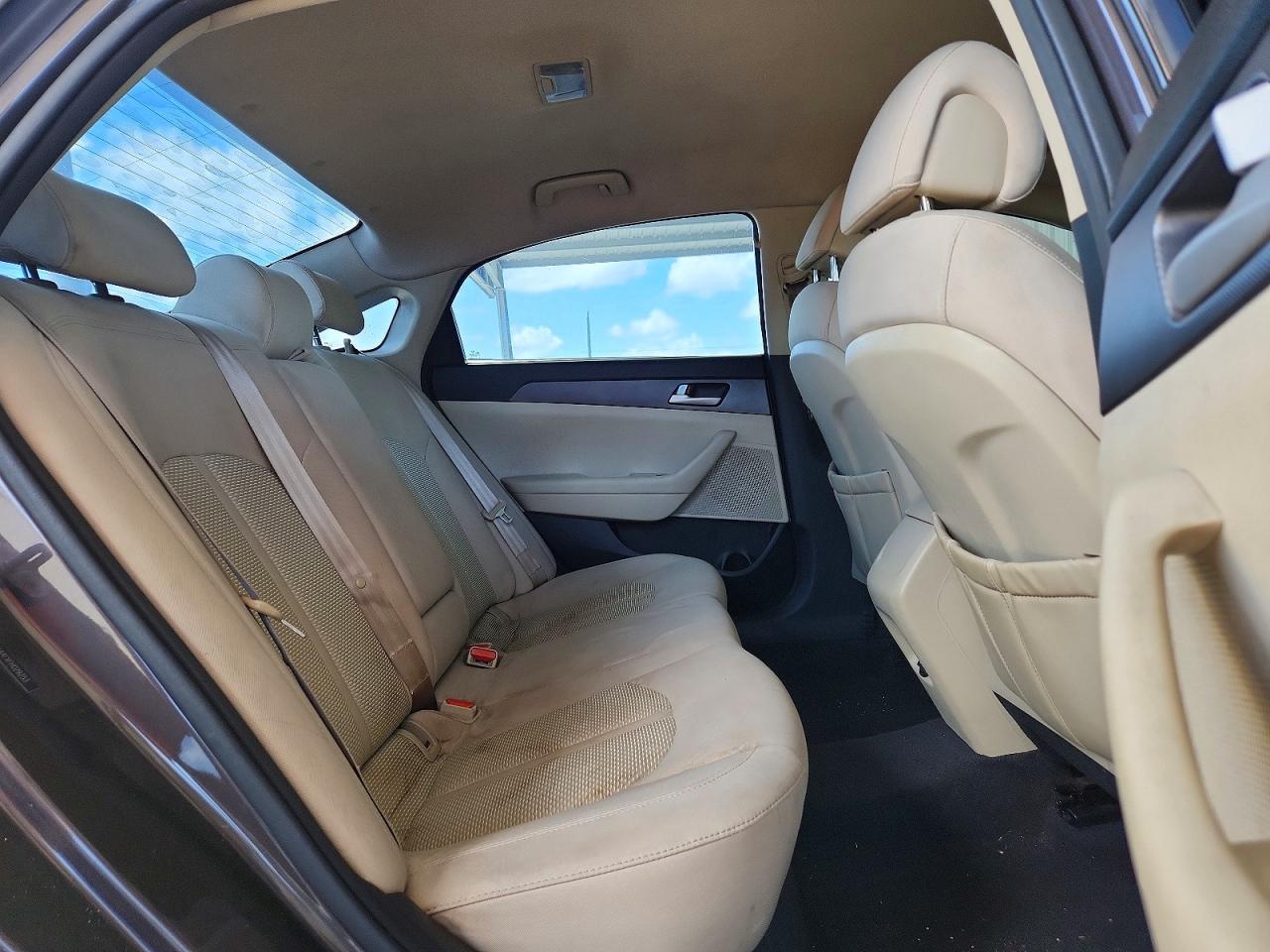 2015 Hyundai Sonata Se Brown vin: 5NPE24AFXFH029253