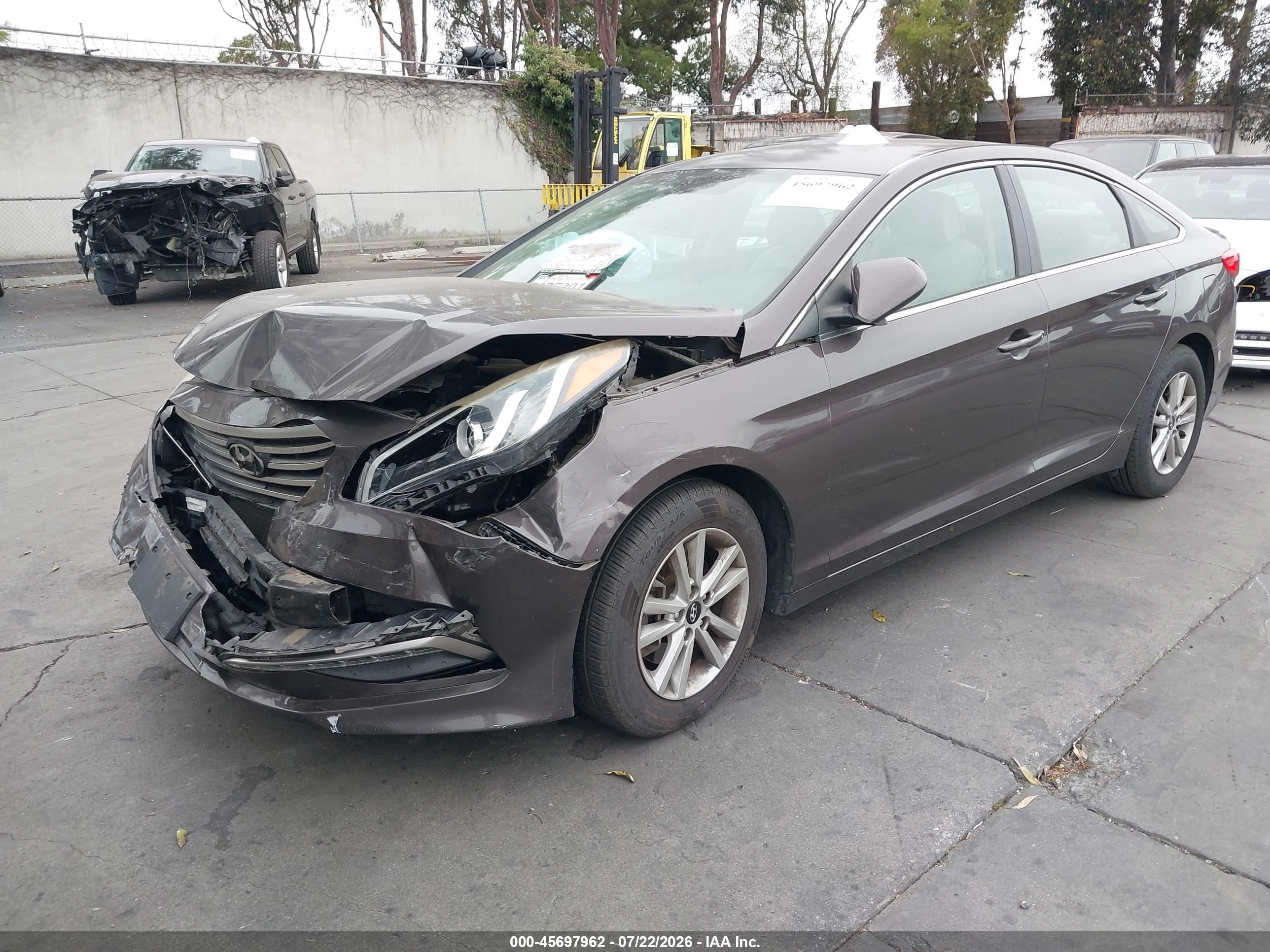 2015 Hyundai Sonata Se Серый vin: 5NPE24AFXFH038048