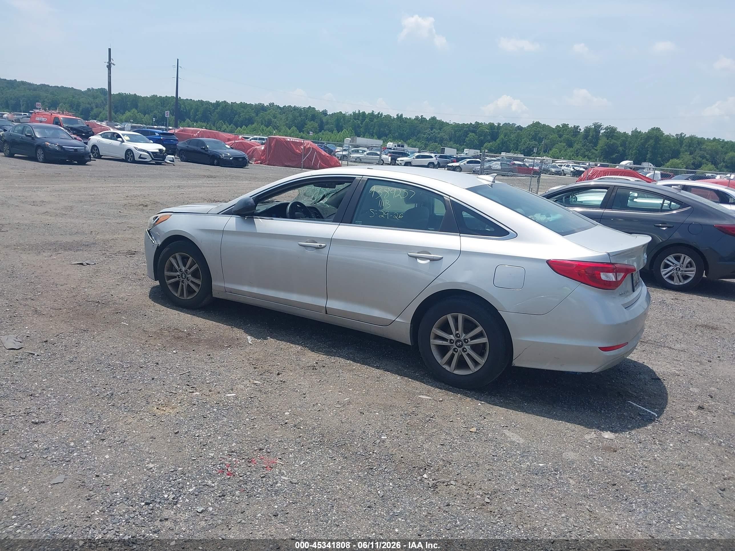 2015 Hyundai Sonata Se Silver vin: 5NPE24AFXFH045128