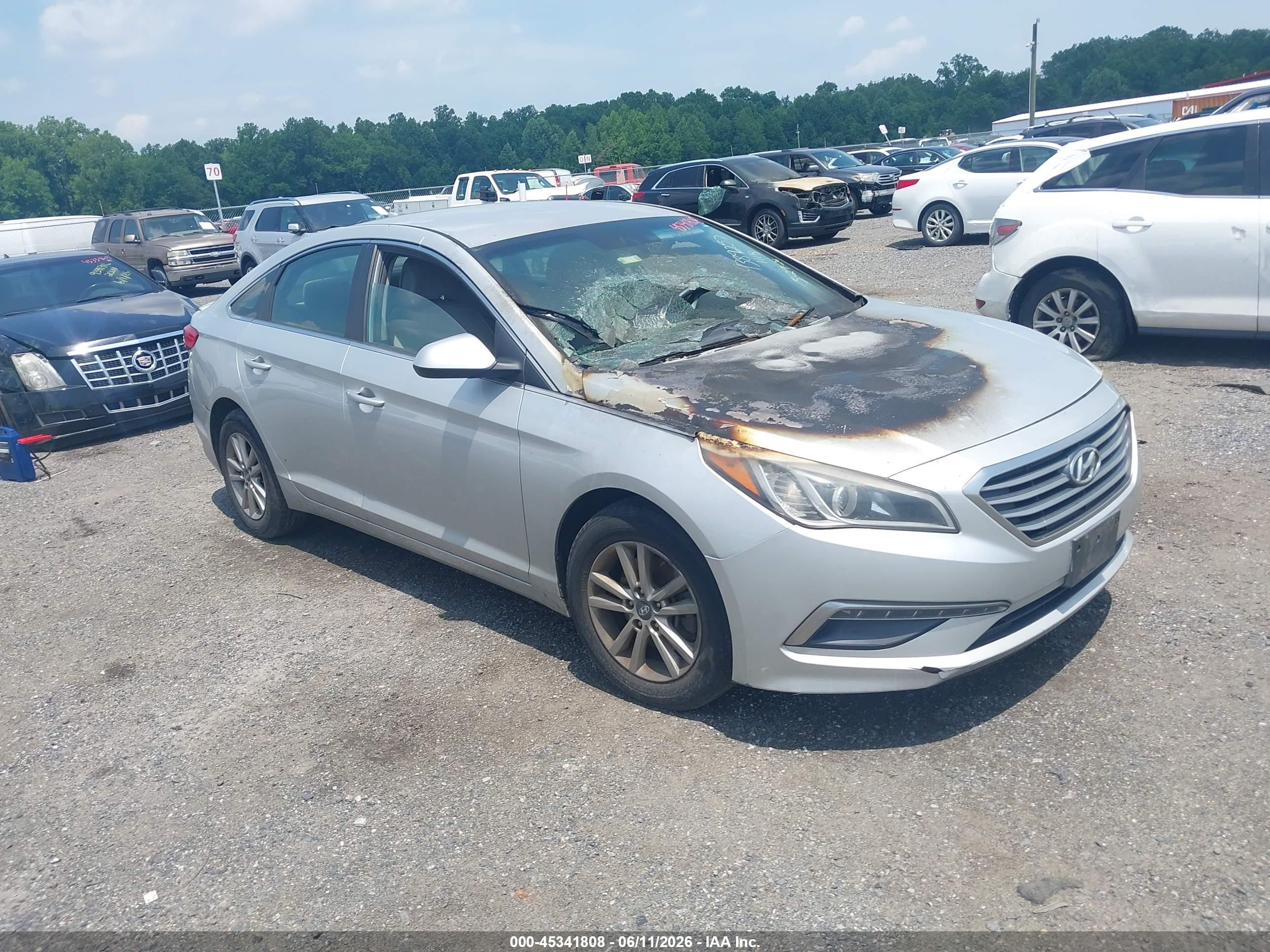 2015 Hyundai Sonata Se Silver vin: 5NPE24AFXFH045128