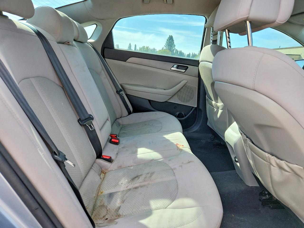 2015 Hyundai Sonata Se Silver vin: 5NPE24AFXFH115324