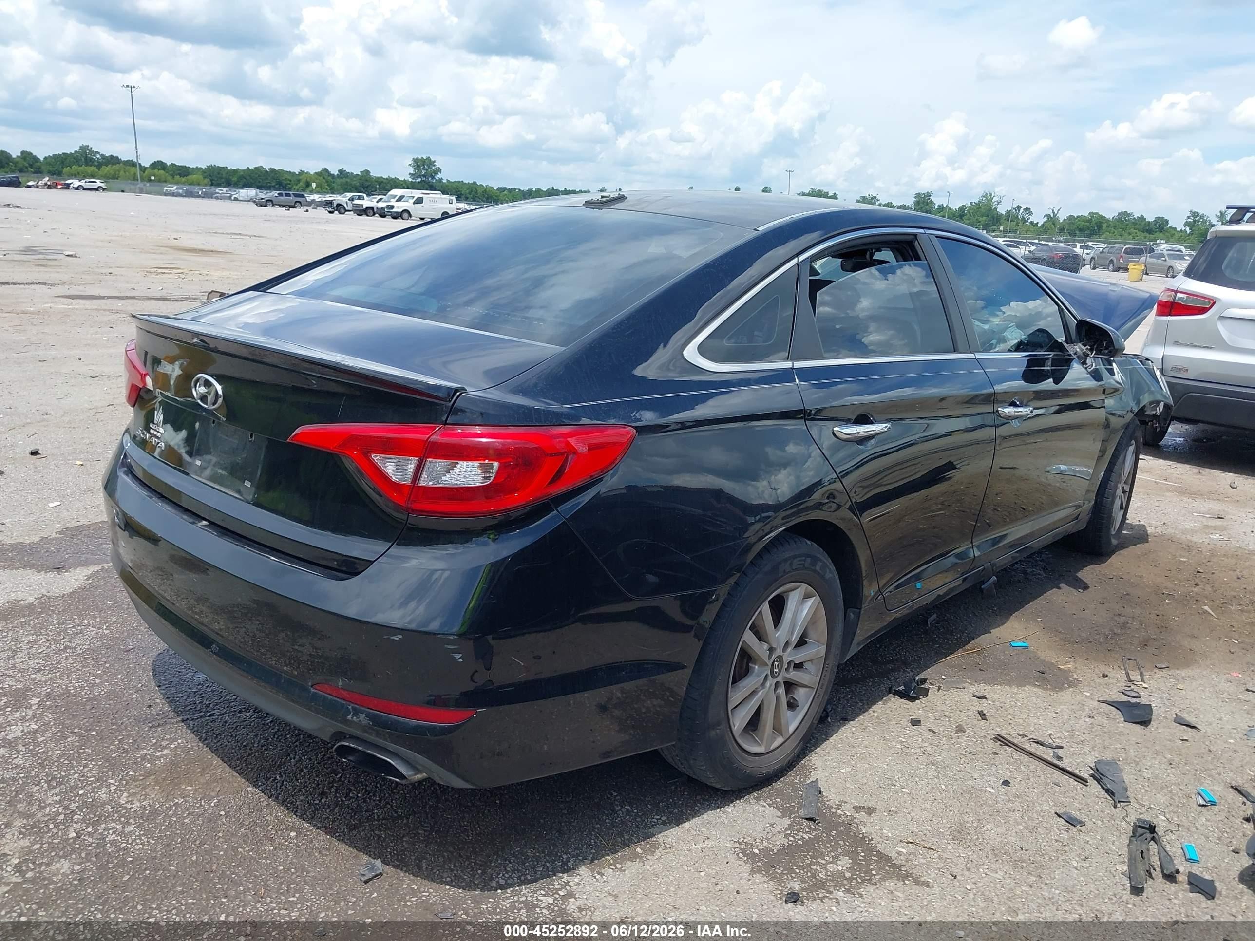 2015 Hyundai Sonata Se Black vin: 5NPE24AFXFH139932