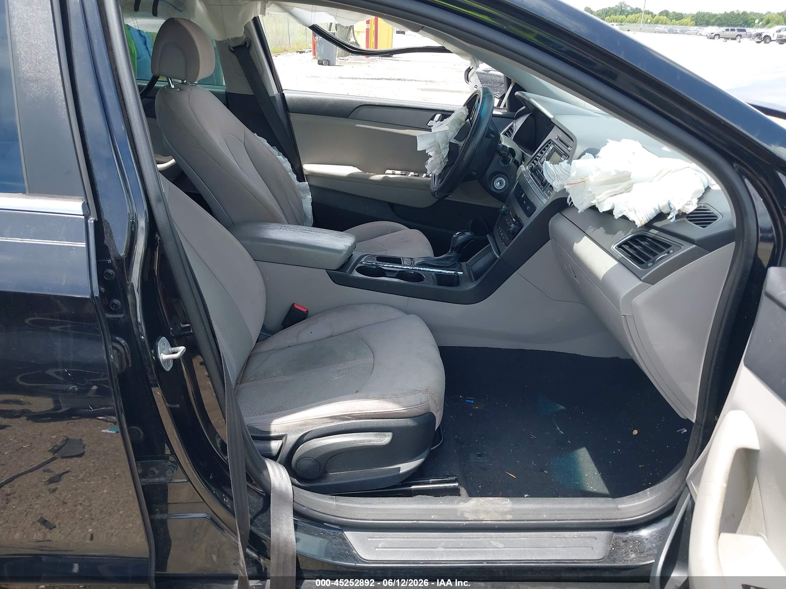 2015 Hyundai Sonata Se Black vin: 5NPE24AFXFH139932