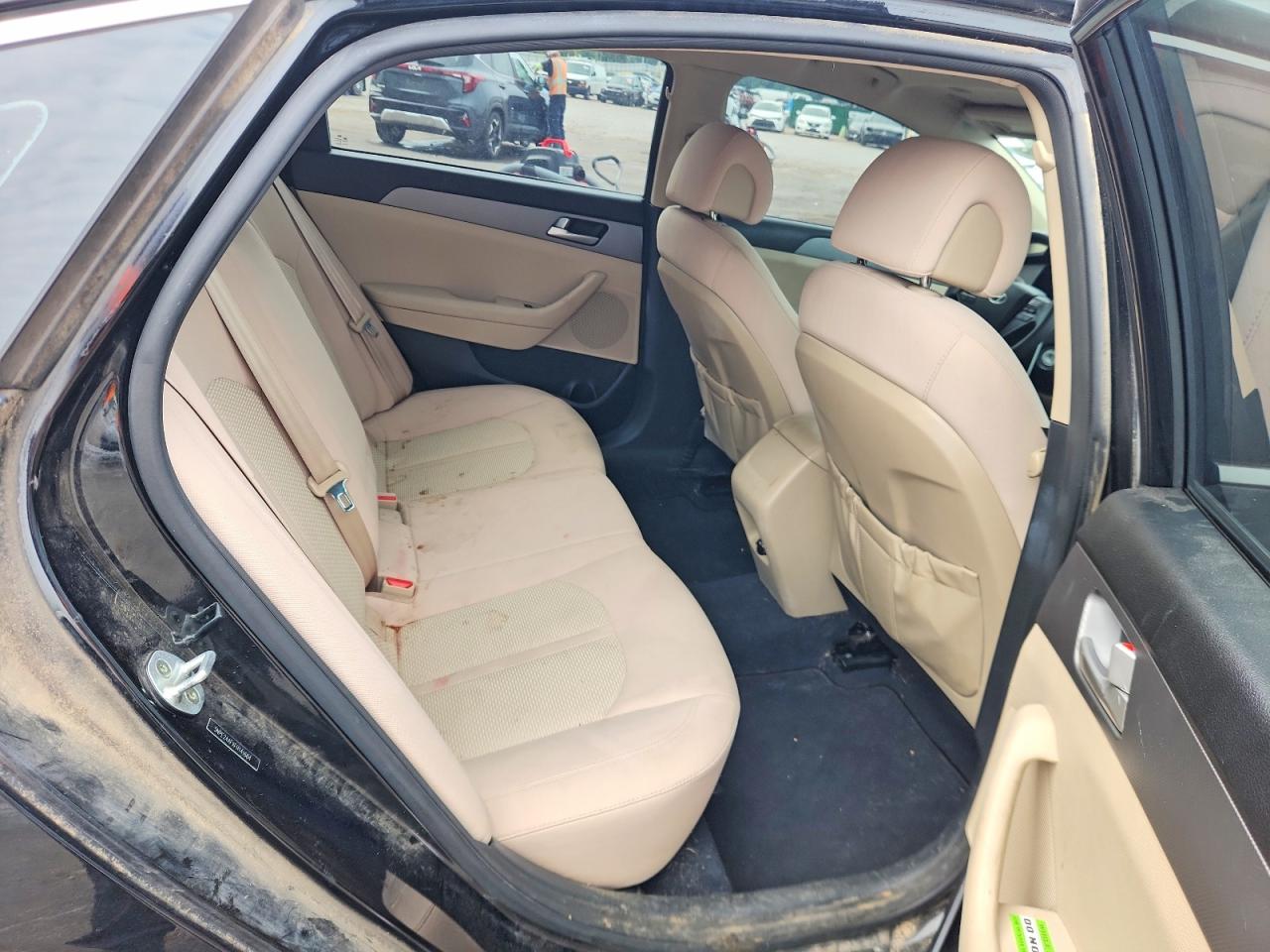 2015 Hyundai Sonata Se Черный vin: 5NPE24AFXFH141664
