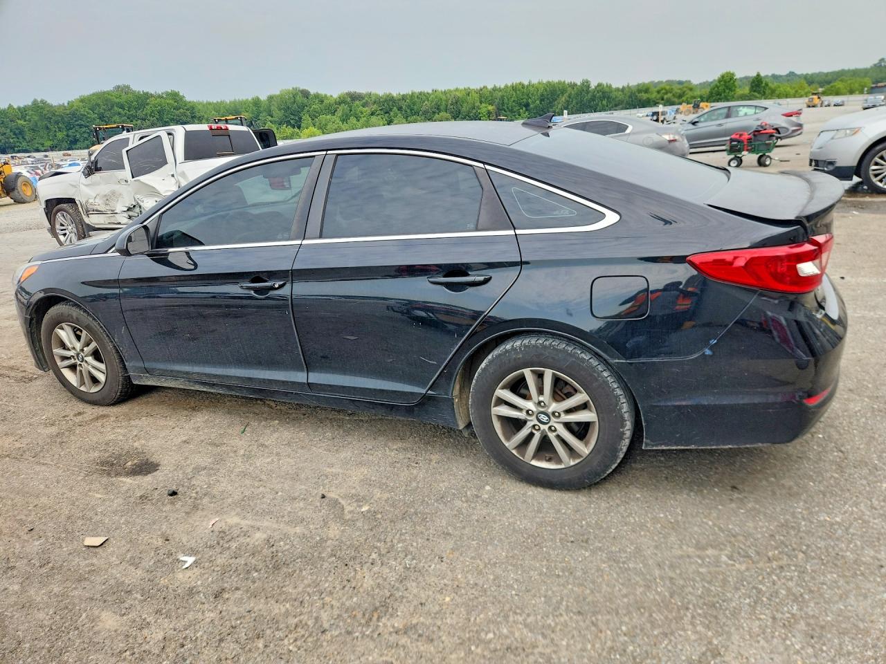 2015 Hyundai Sonata Se Черный vin: 5NPE24AFXFH141664