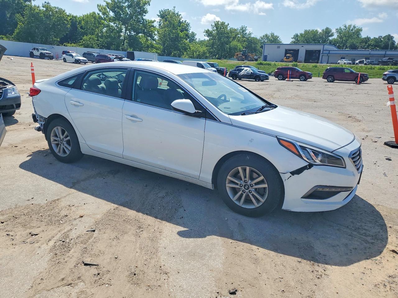 2015 Hyundai Sonata Se White vin: 5NPE24AFXFH146105