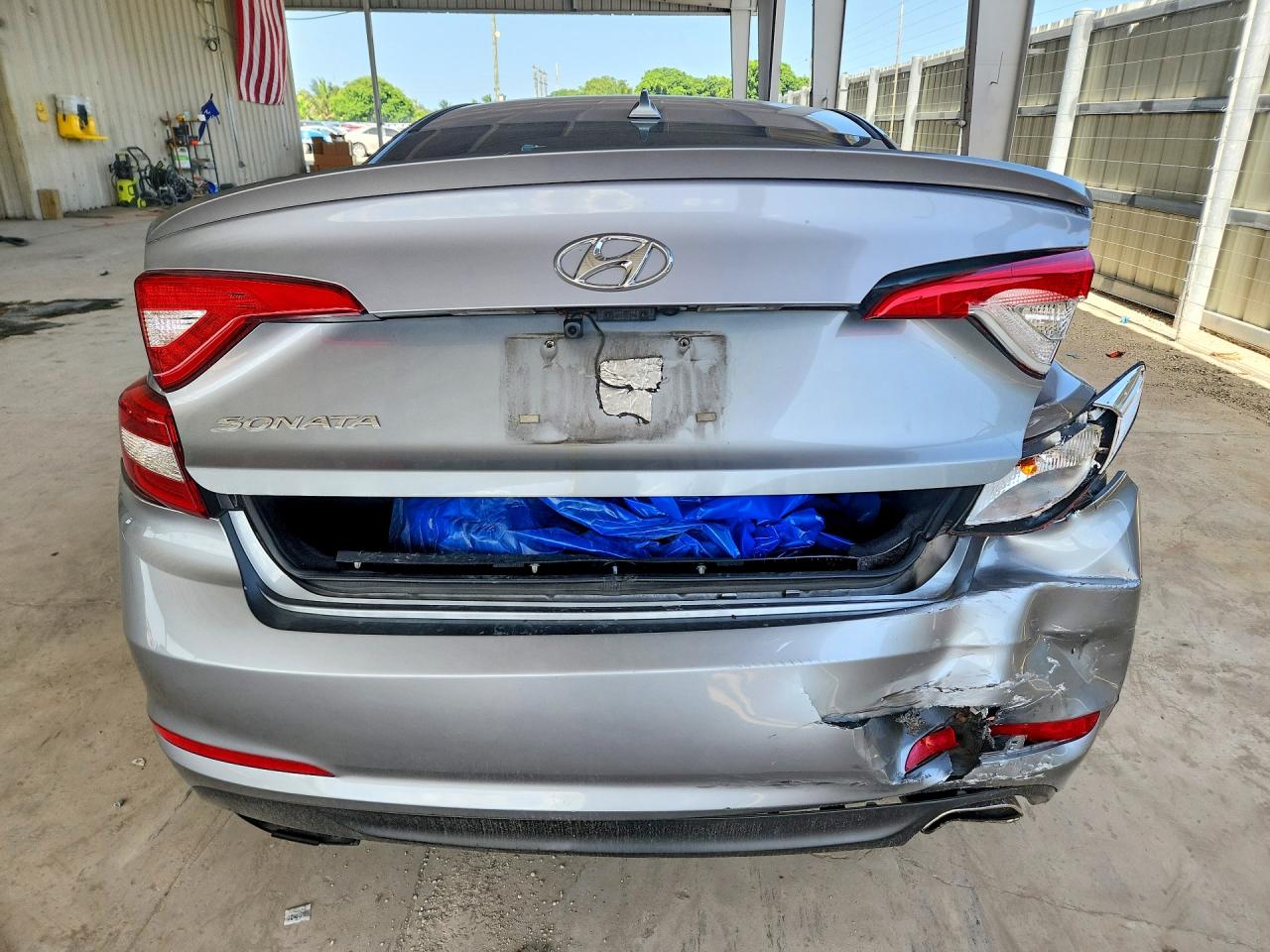 2015 Hyundai Sonata Se Серебряный vin: 5NPE24AFXFH149196