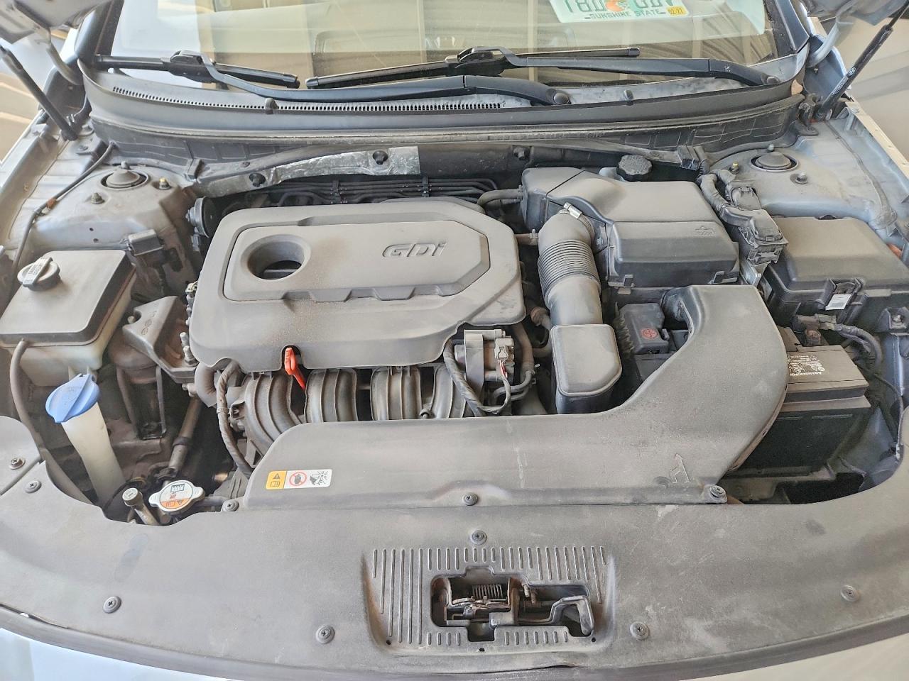 2015 Hyundai Sonata Se Серебряный vin: 5NPE24AFXFH149196