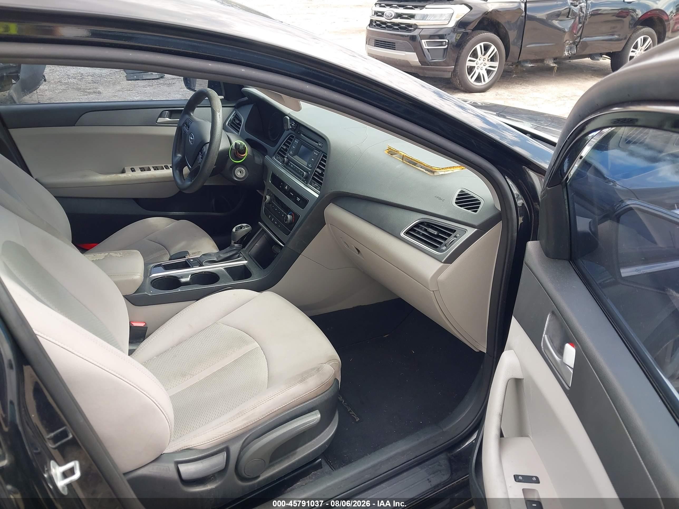 2015 Hyundai Sonata Se Black vin: 5NPE24AFXFH155662