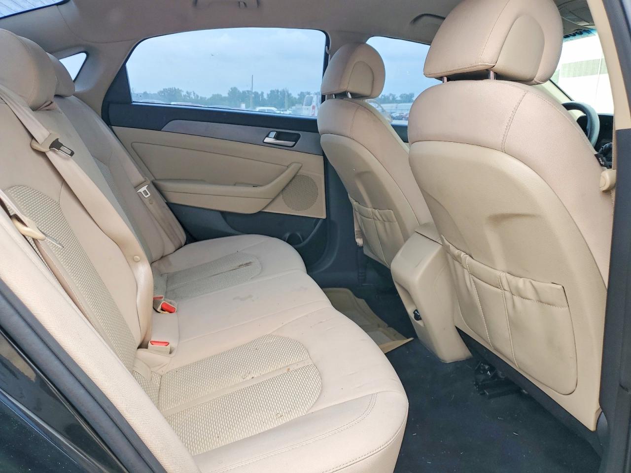 2015 Hyundai Sonata Se Черный vin: 5NPE24AFXFH180464