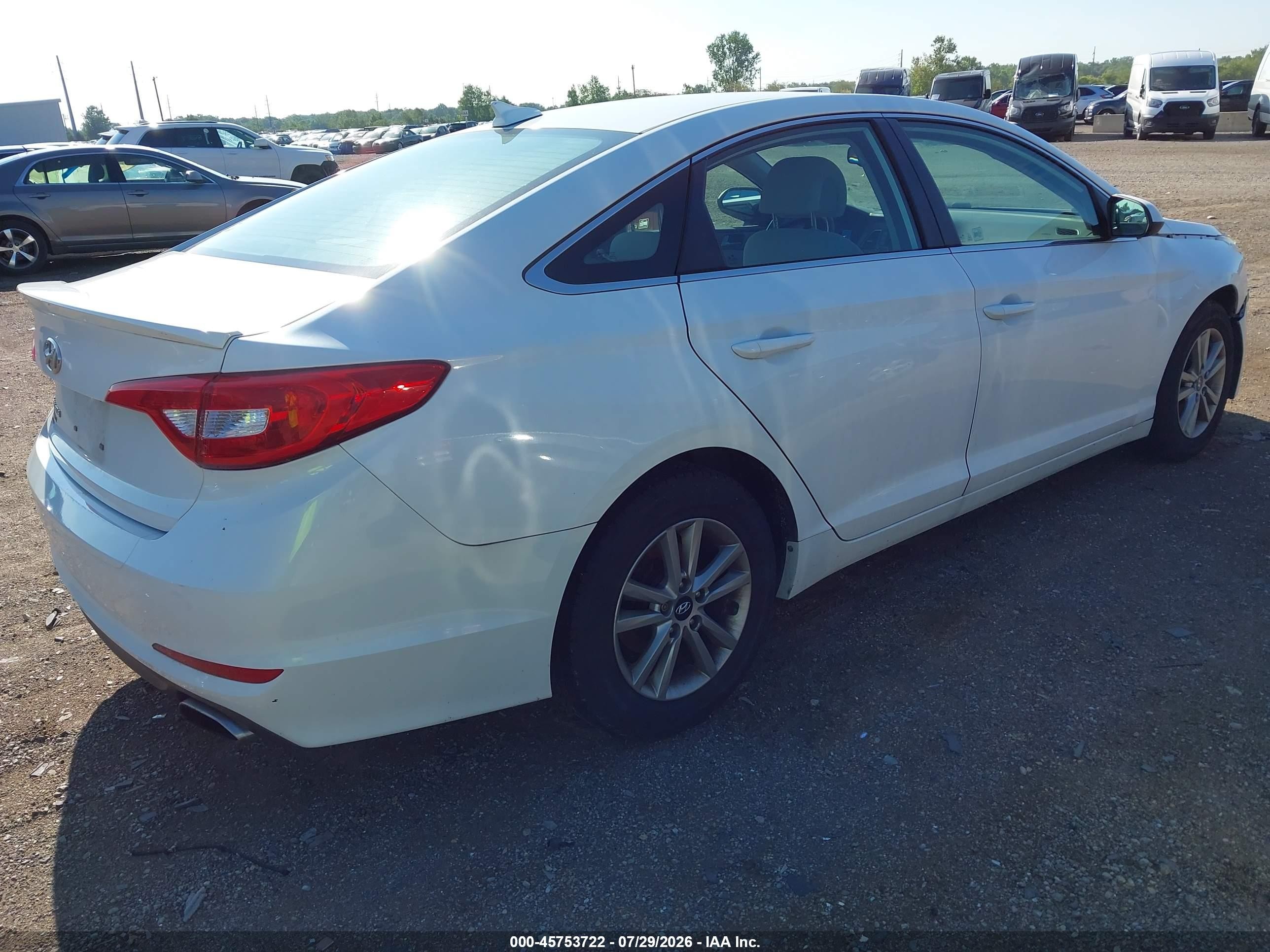 2015 Hyundai Sonata Se White vin: 5NPE24AFXFH192503