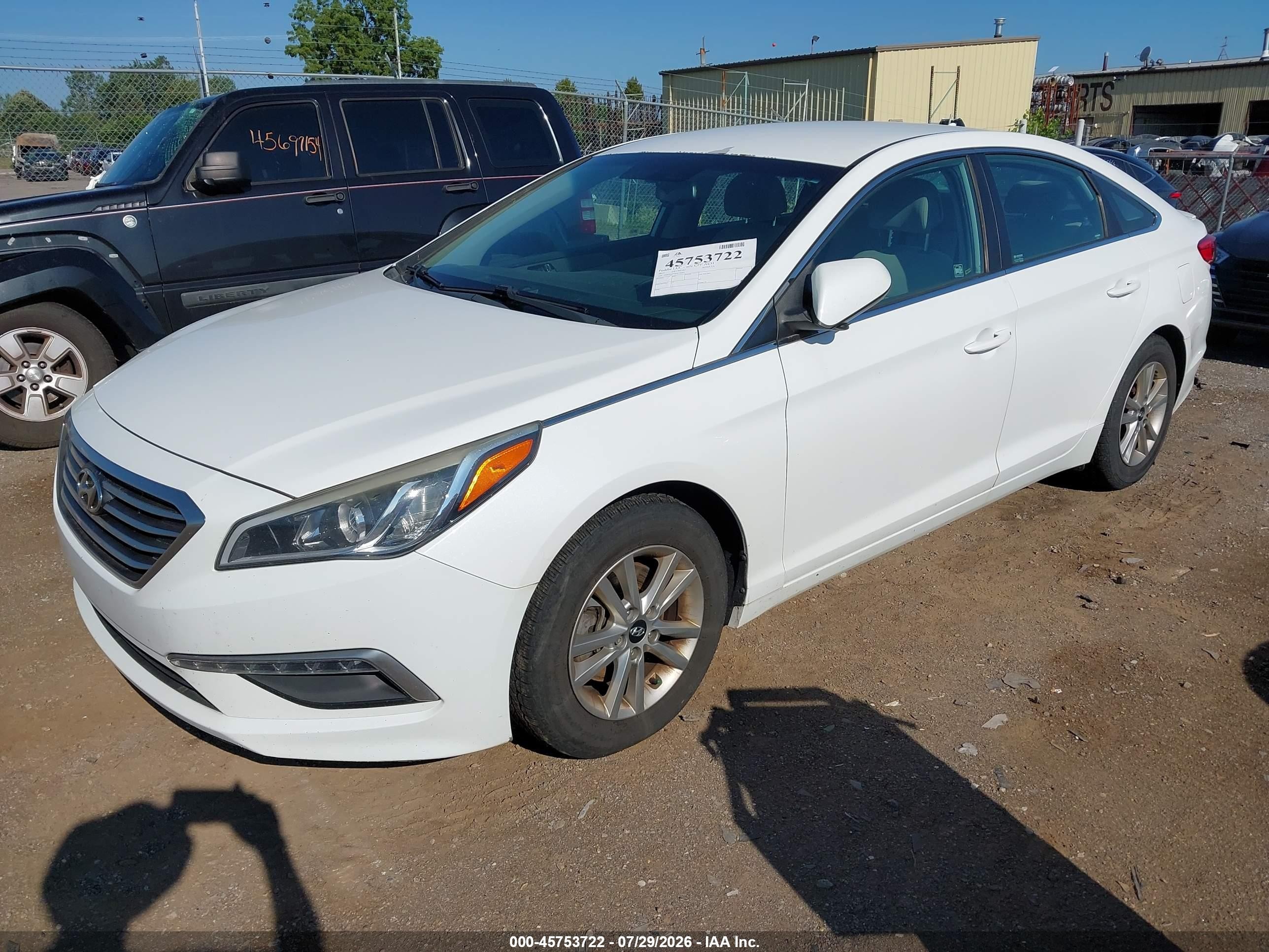2015 Hyundai Sonata Se White vin: 5NPE24AFXFH192503
