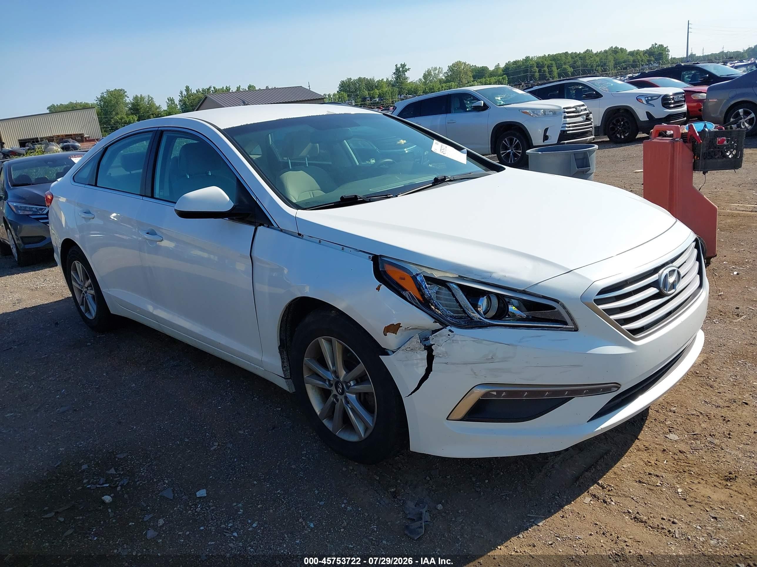 2015 Hyundai Sonata Se White vin: 5NPE24AFXFH192503