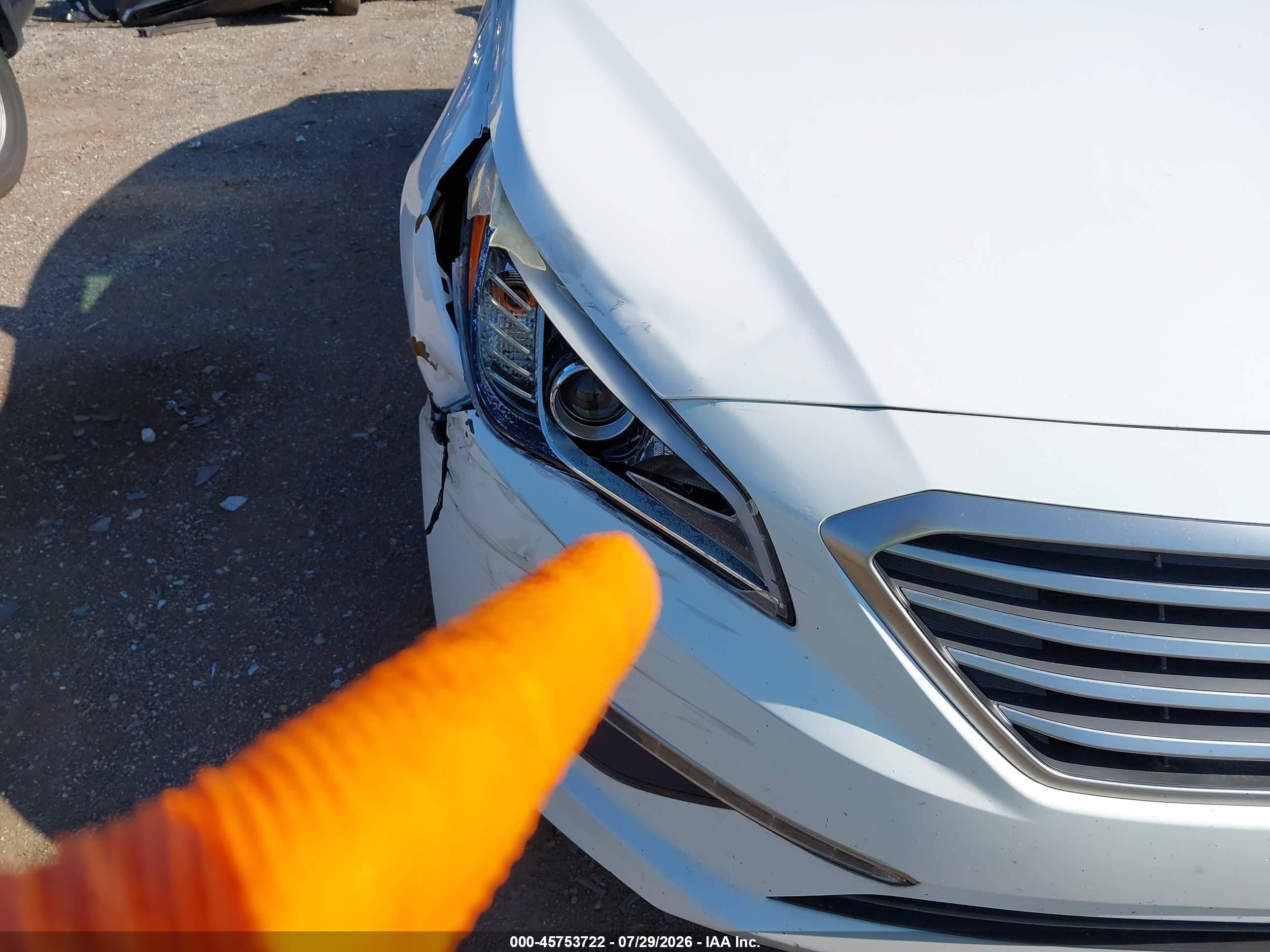 2015 Hyundai Sonata Se White vin: 5NPE24AFXFH192503