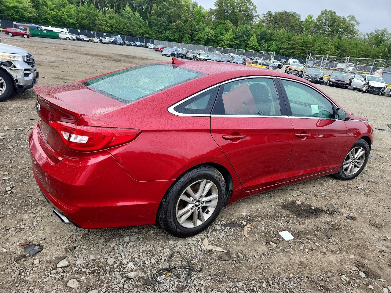 2015 Hyundai Sonata Se Red vin: 5NPE24AFXFH196616