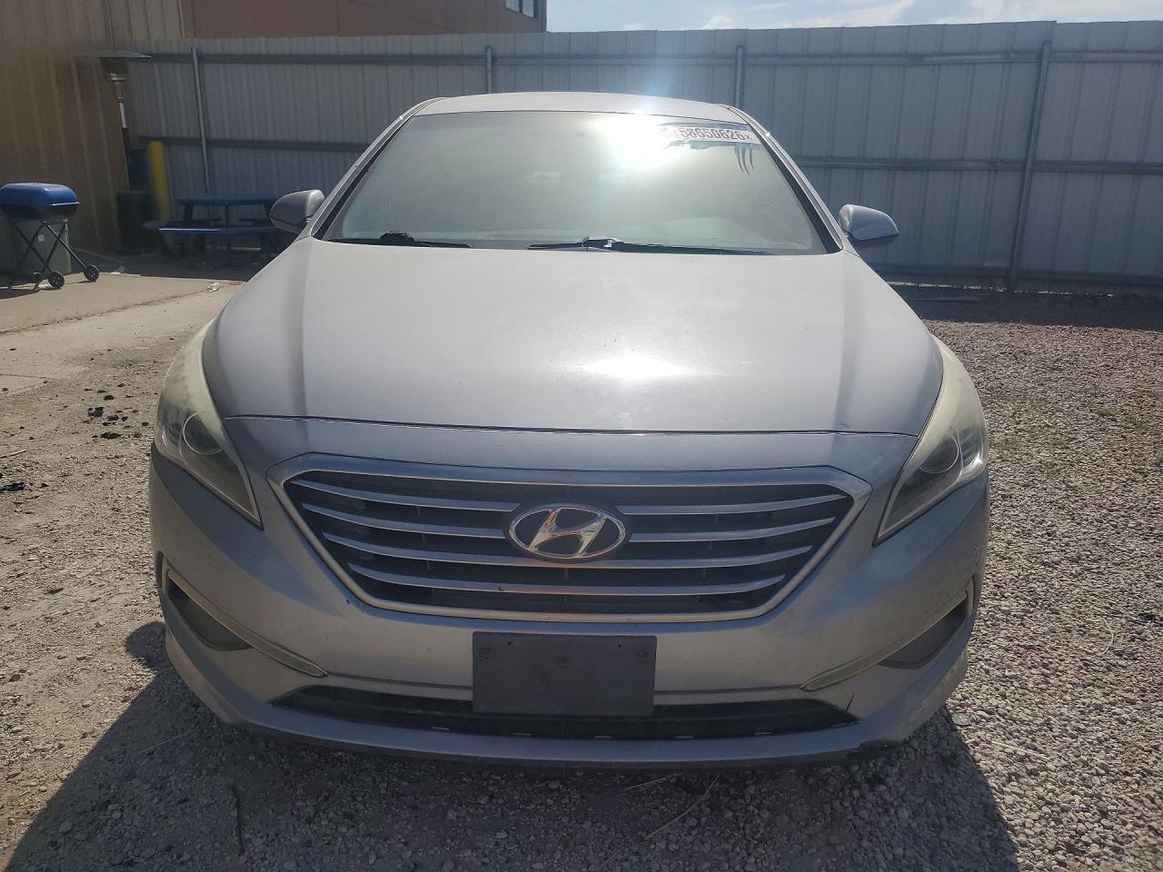 2015 Hyundai Sonata Silver vin: 5NPE24AFXFH199239