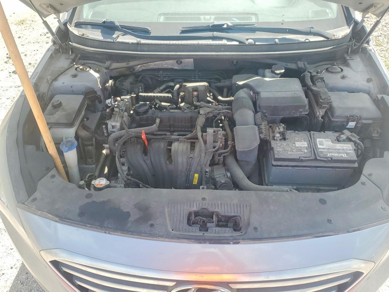 2015 Hyundai Sonata Silver vin: 5NPE24AFXFH199239