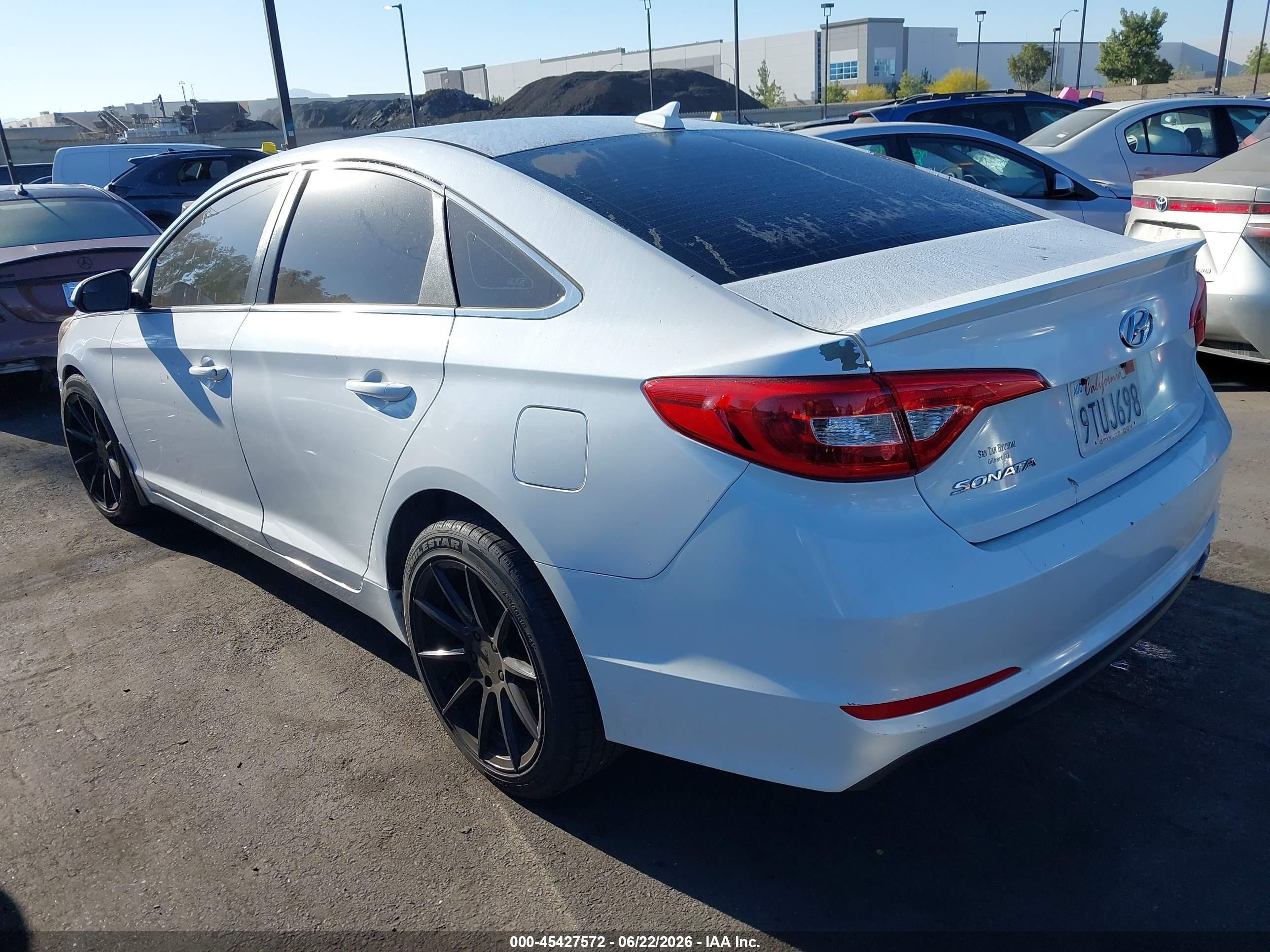2015 Hyundai Sonata Se Белый vin: 5NPE24AFXFH205086
