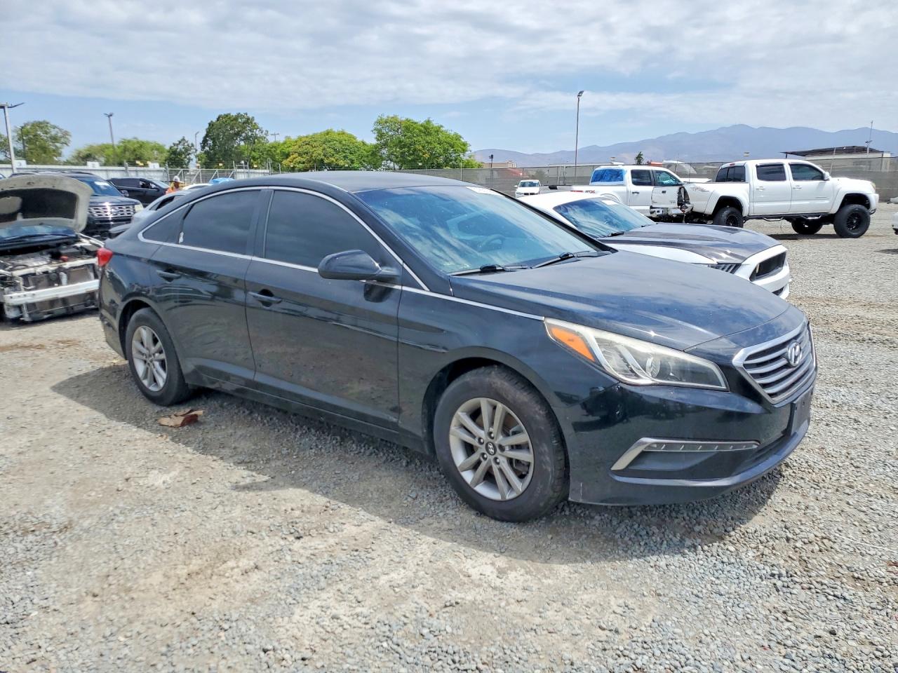 2015 Hyundai Sonata Se Black vin: 5NPE24AFXFH219960