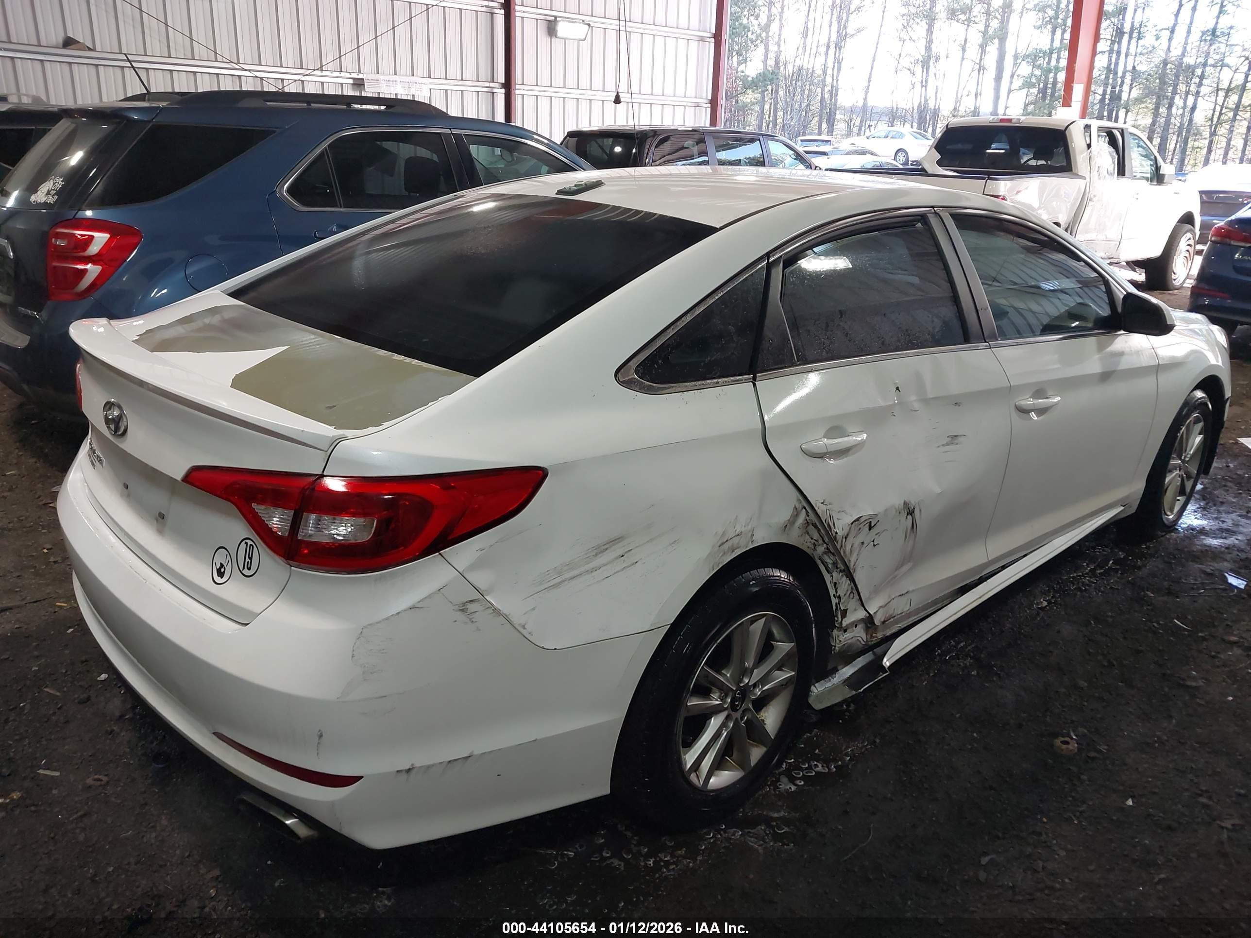 2015 Hyundai Sonata Se White vin: 5NPE24AFXFH241263