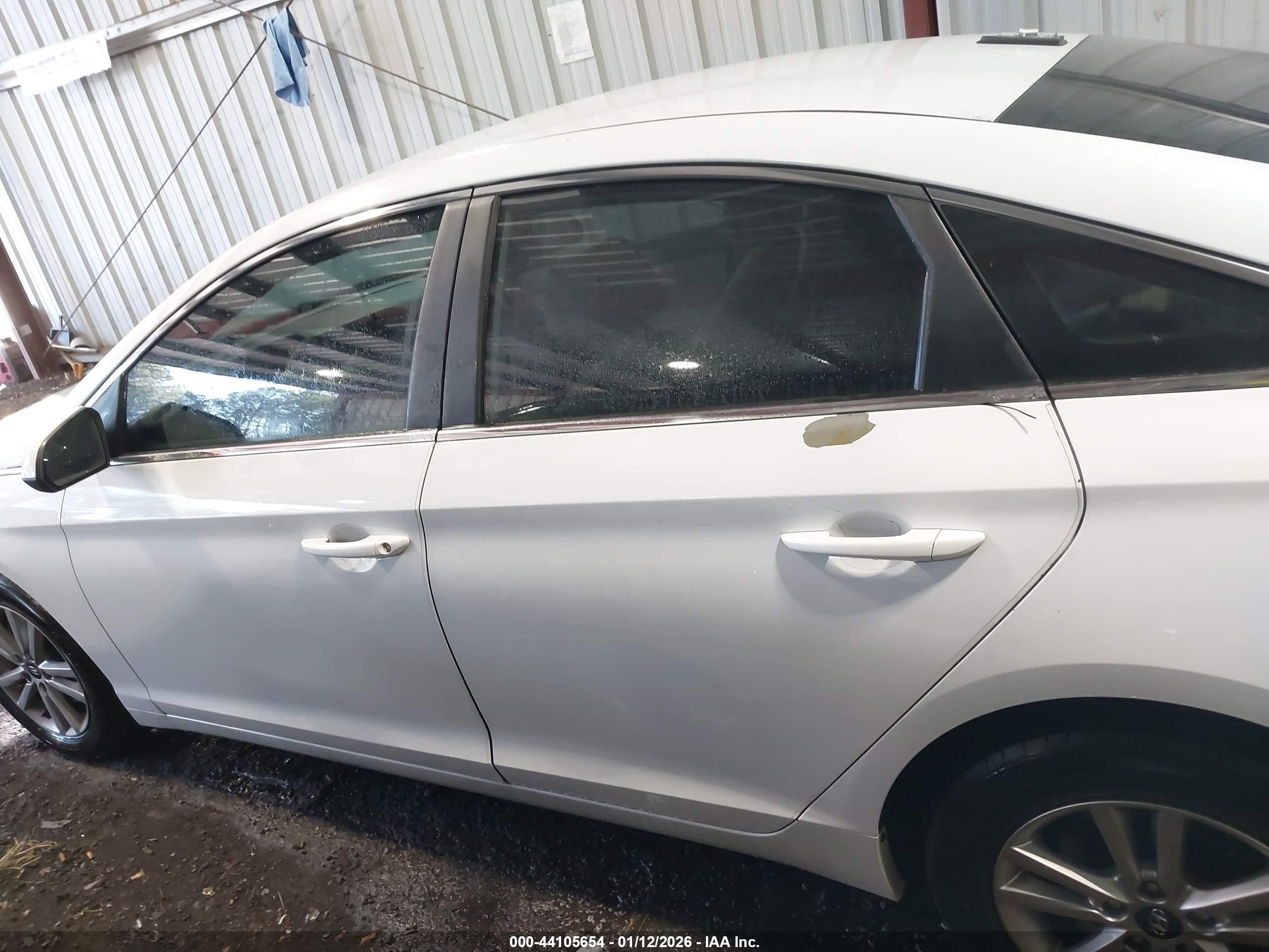 2015 Hyundai Sonata Se White vin: 5NPE24AFXFH241263