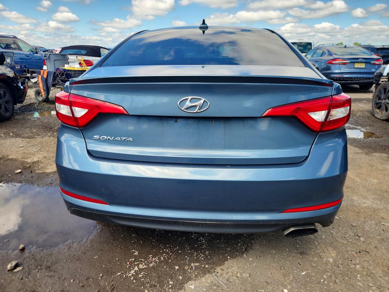 2015 Hyundai Sonata Se Blue vin: 5NPE24AFXFH243028