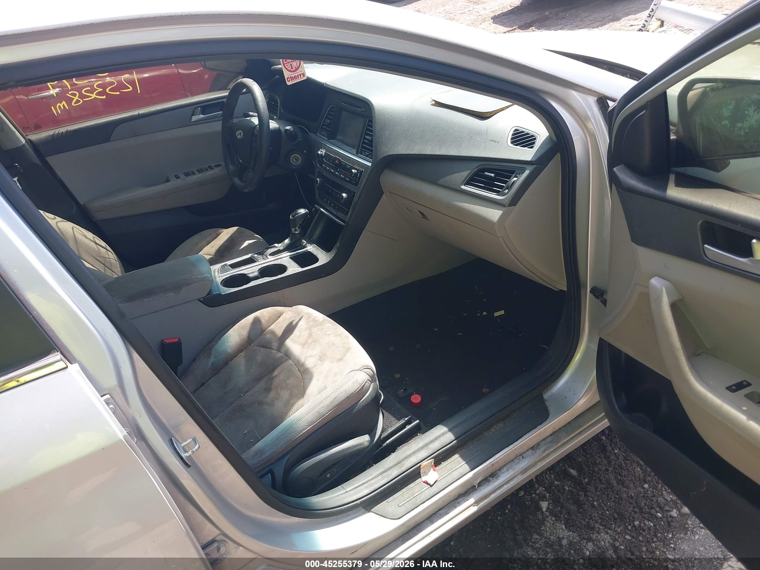 2016 Hyundai Sonata Se Серебряный vin: 5NPE24AFXGH331725