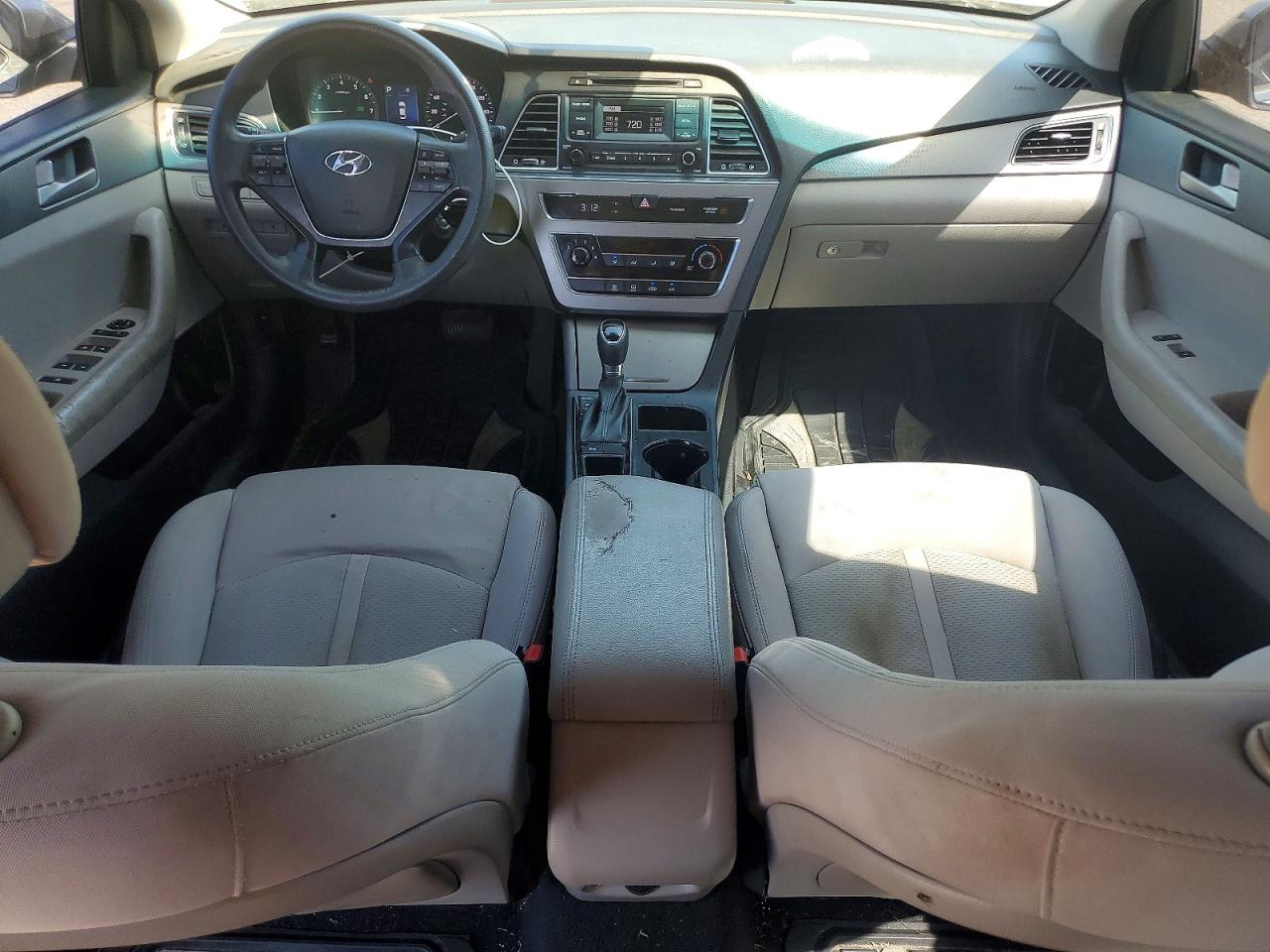 2017 Hyundai Sonata Se Silver vin: 5NPE24AFXHH506301